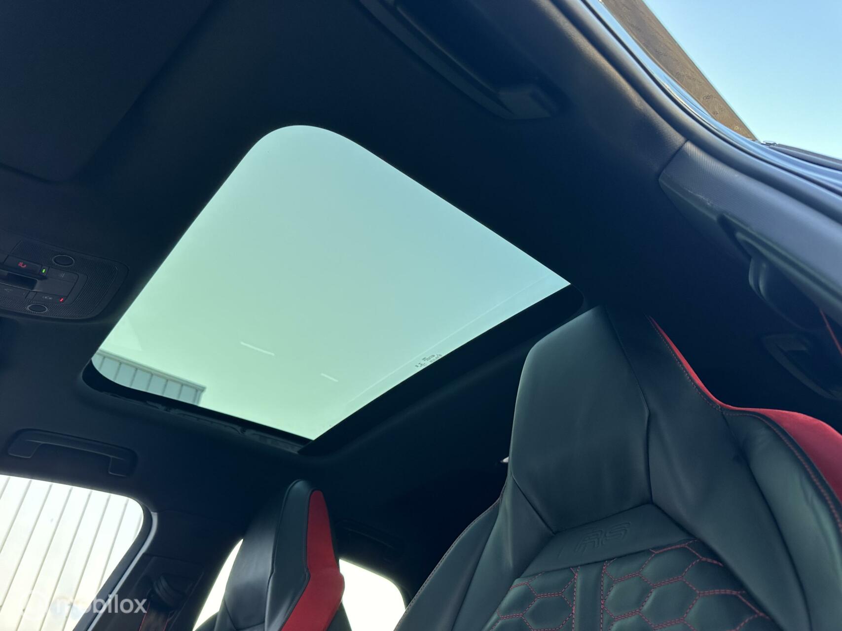 Foto van Audi RS Q3
