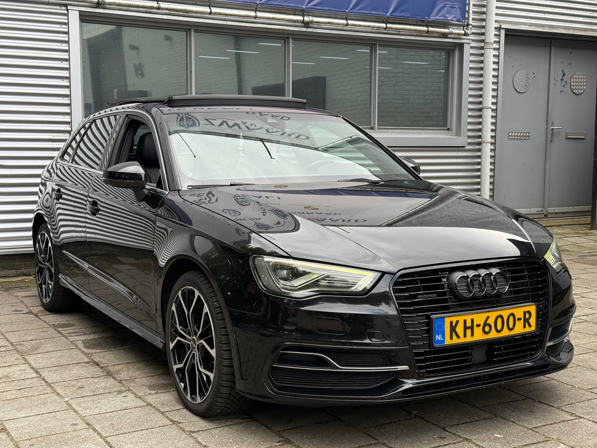 Foto van Audi A3 Sportback E-tron