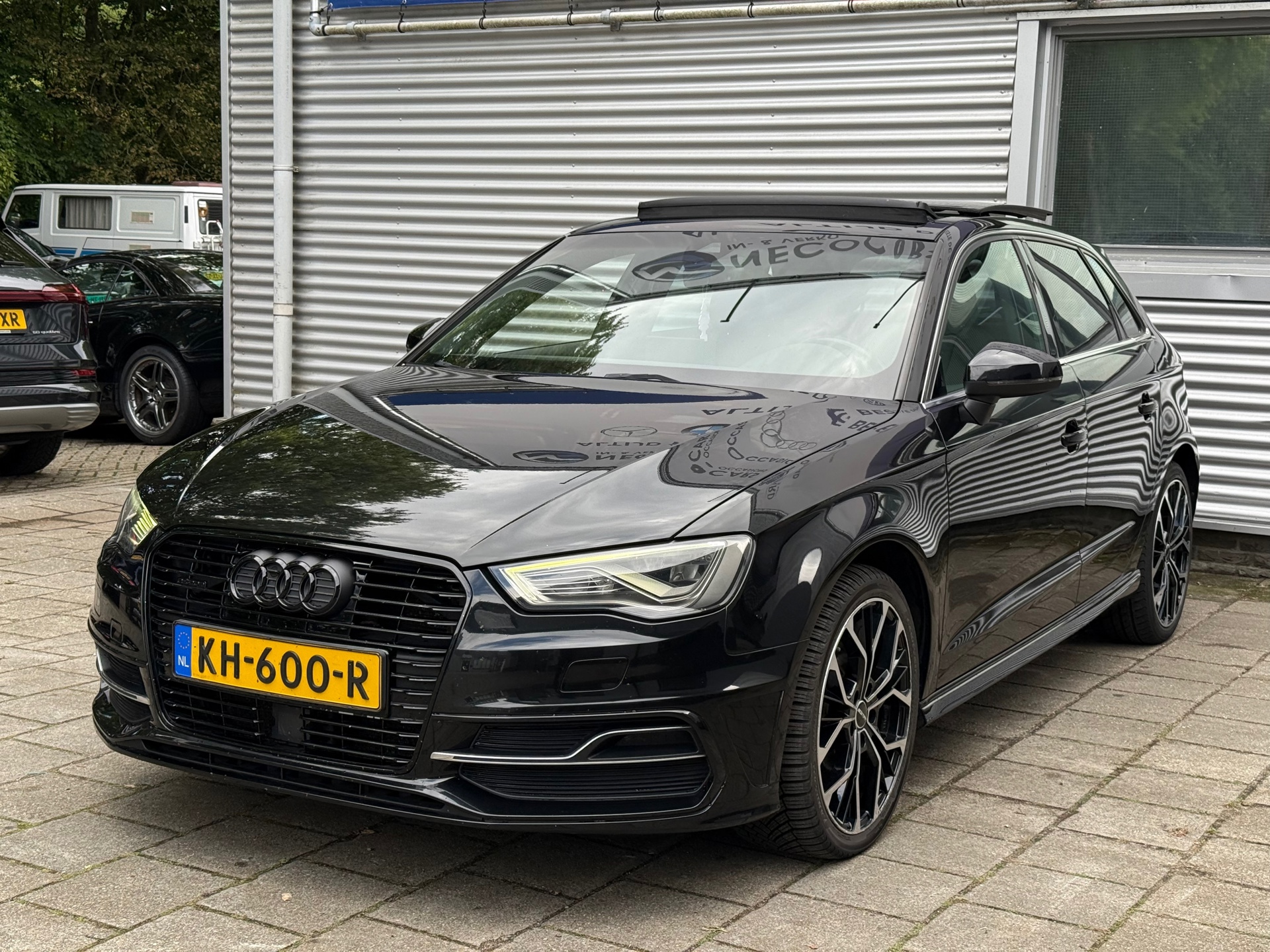 Foto van Audi A3 Sportback E-tron