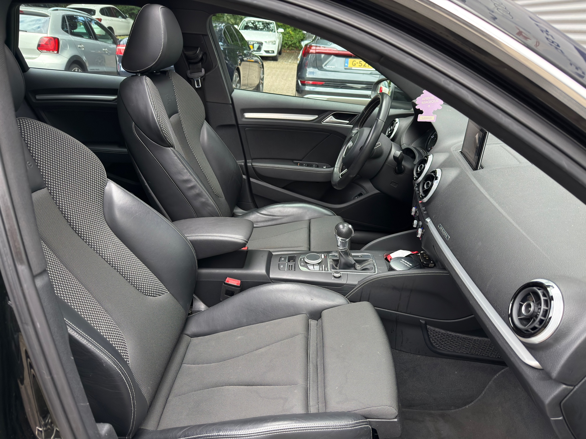 Foto van Audi A3 Sportback E-tron
