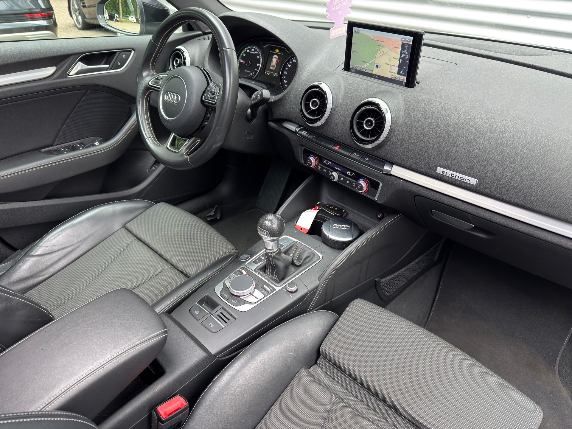 Foto van Audi A3 Sportback E-tron