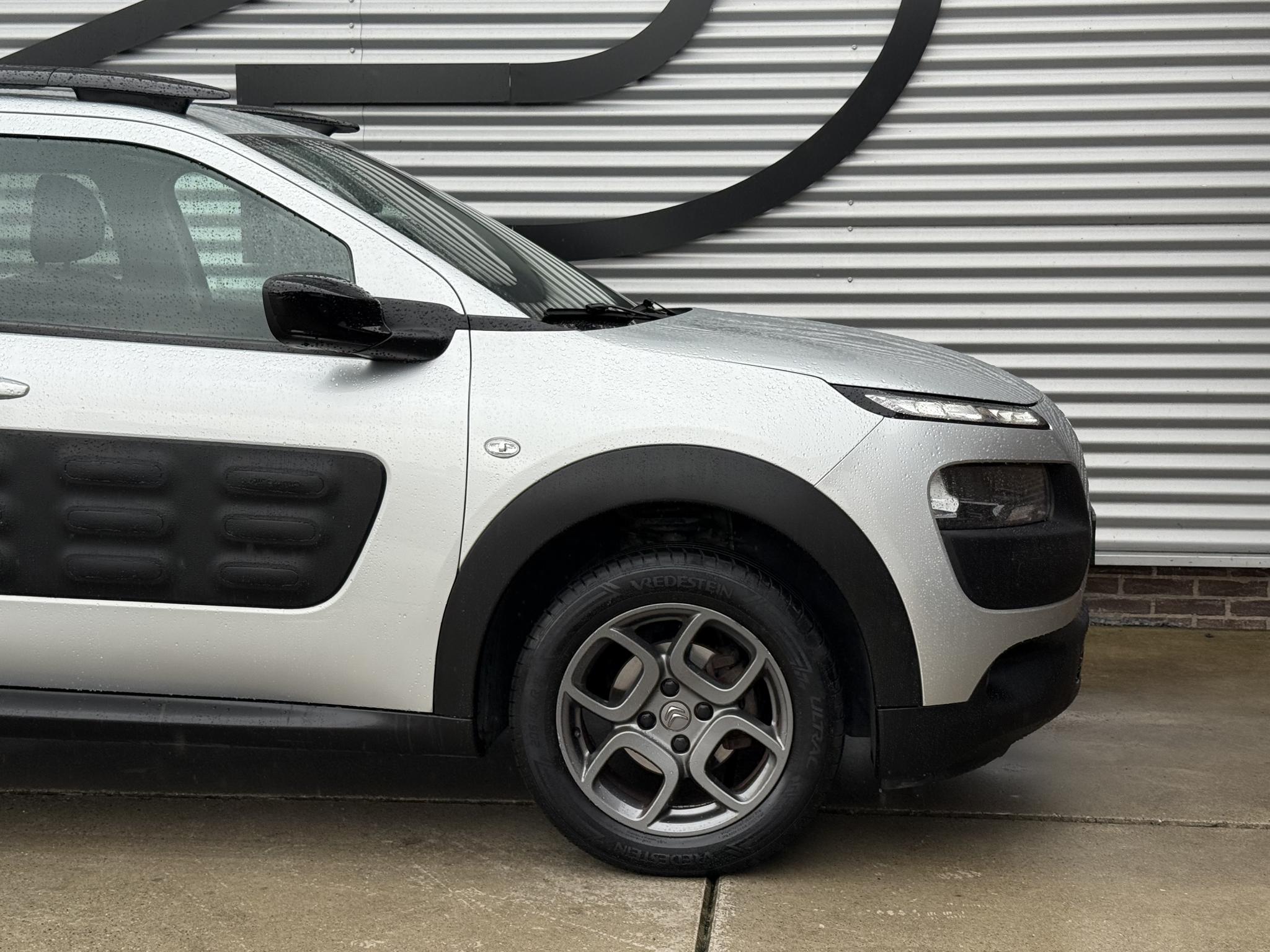 Foto van Citroen C4 Cactus