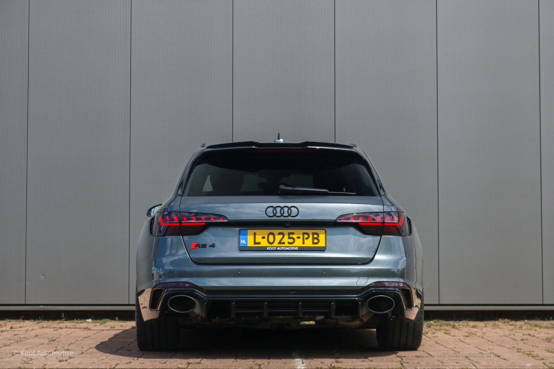 Foto van Audi RS 4 Avant