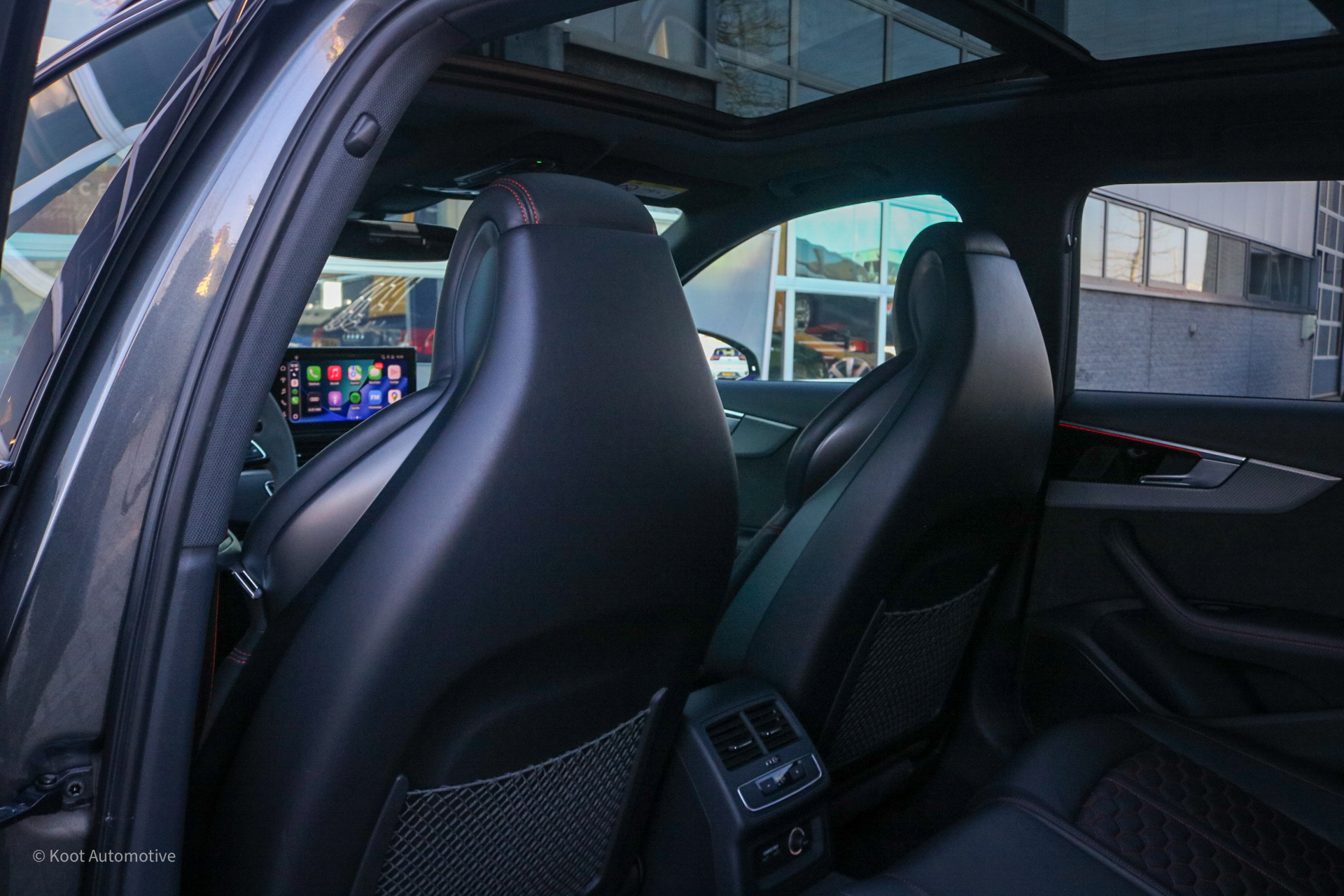 Foto van Audi RS 4 Avant