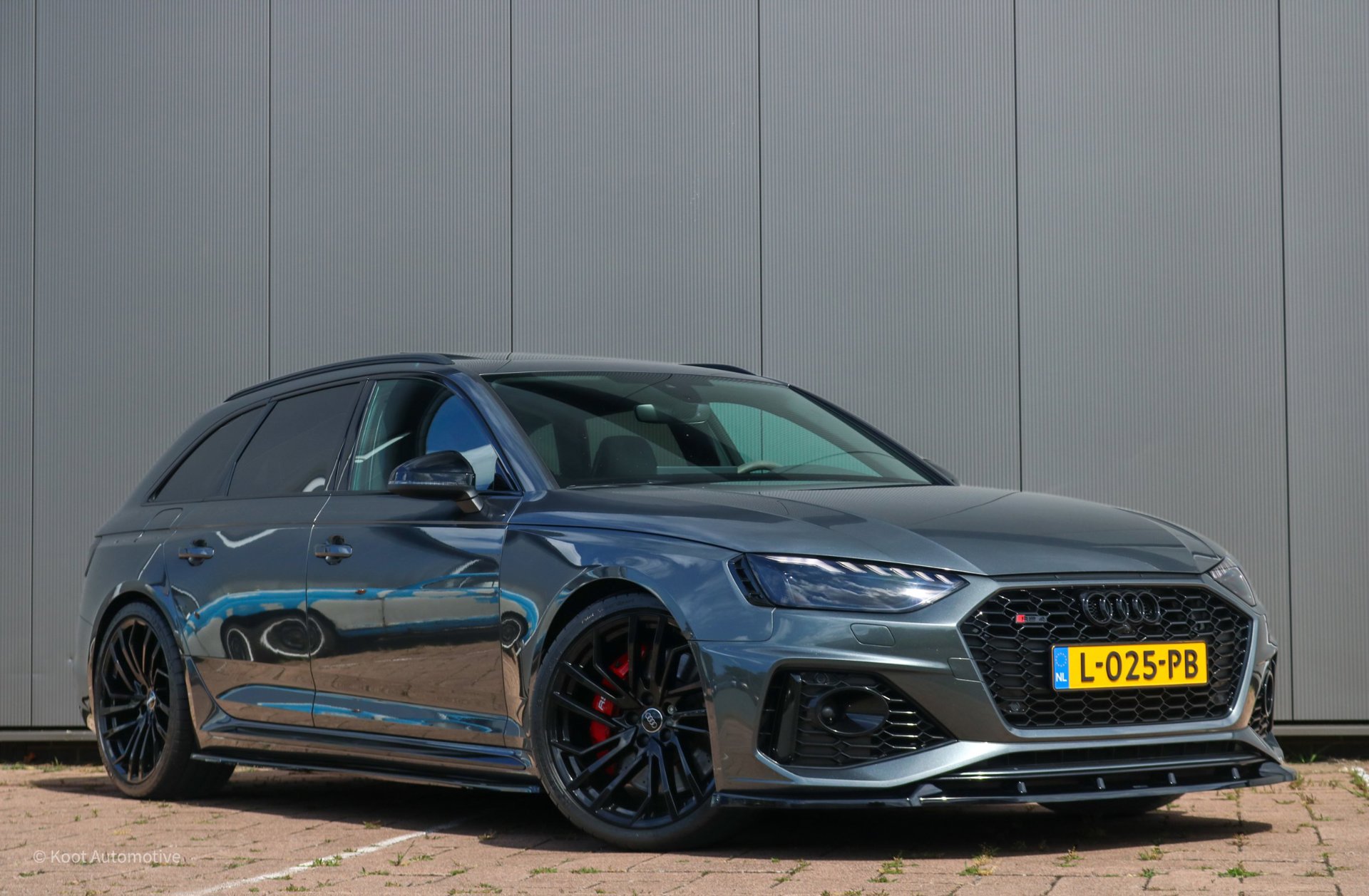 Foto van Audi RS 4 Avant