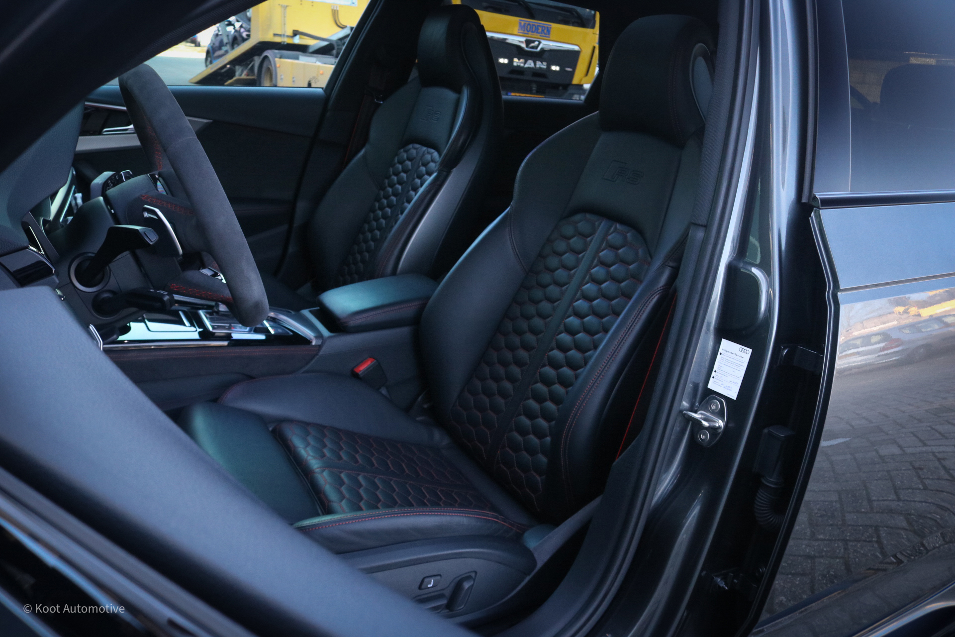 Foto van Audi RS 4 Avant