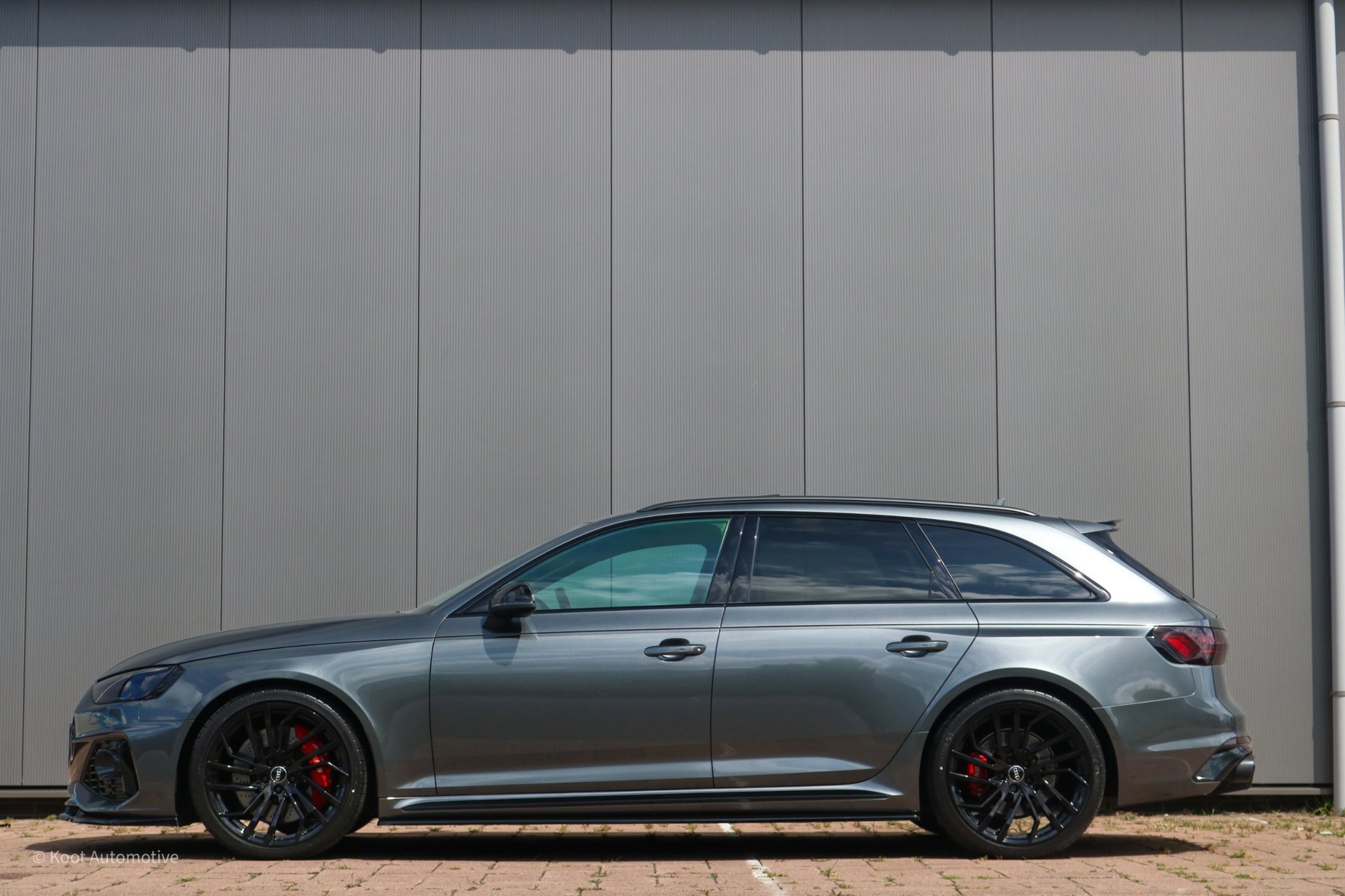 Foto van Audi RS 4 Avant