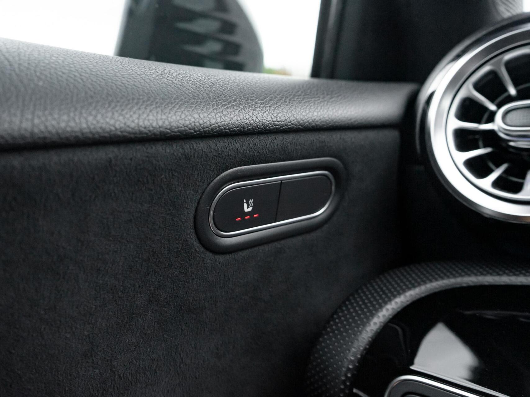 Foto van Mercedes-Benz A 200
