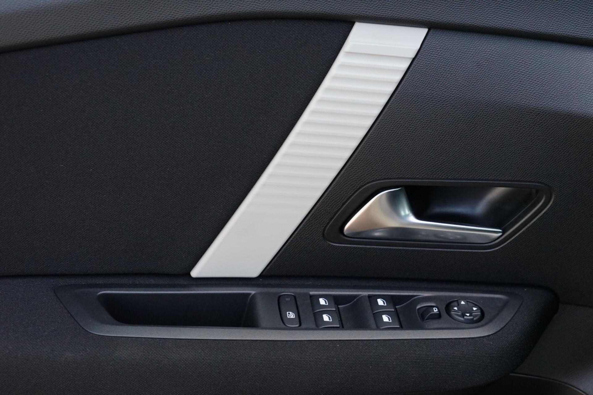 Foto van Citroen C4