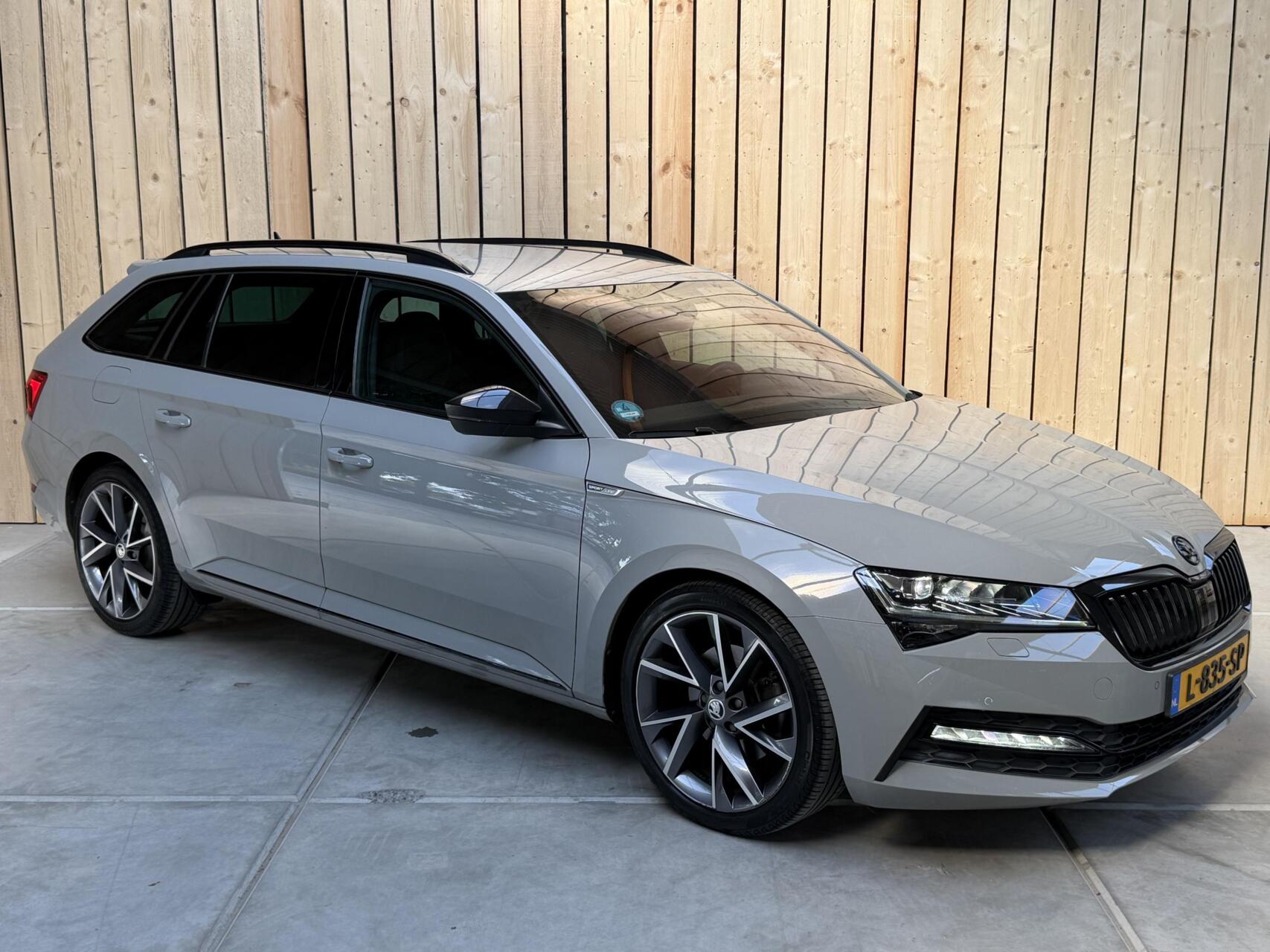 Foto van Skoda Superb