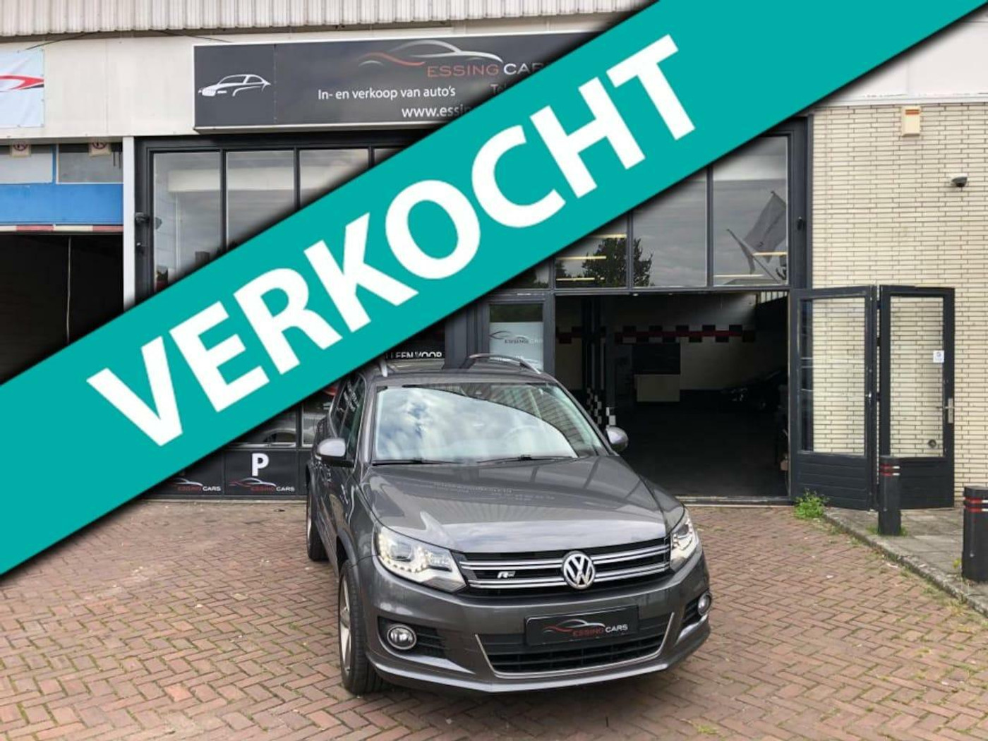 Volkswagen Tiguan 1.4 TSI R-Line Edition BOMVOL NIEUWSTAATPANO CAMERA ETC 2013 - voorkant