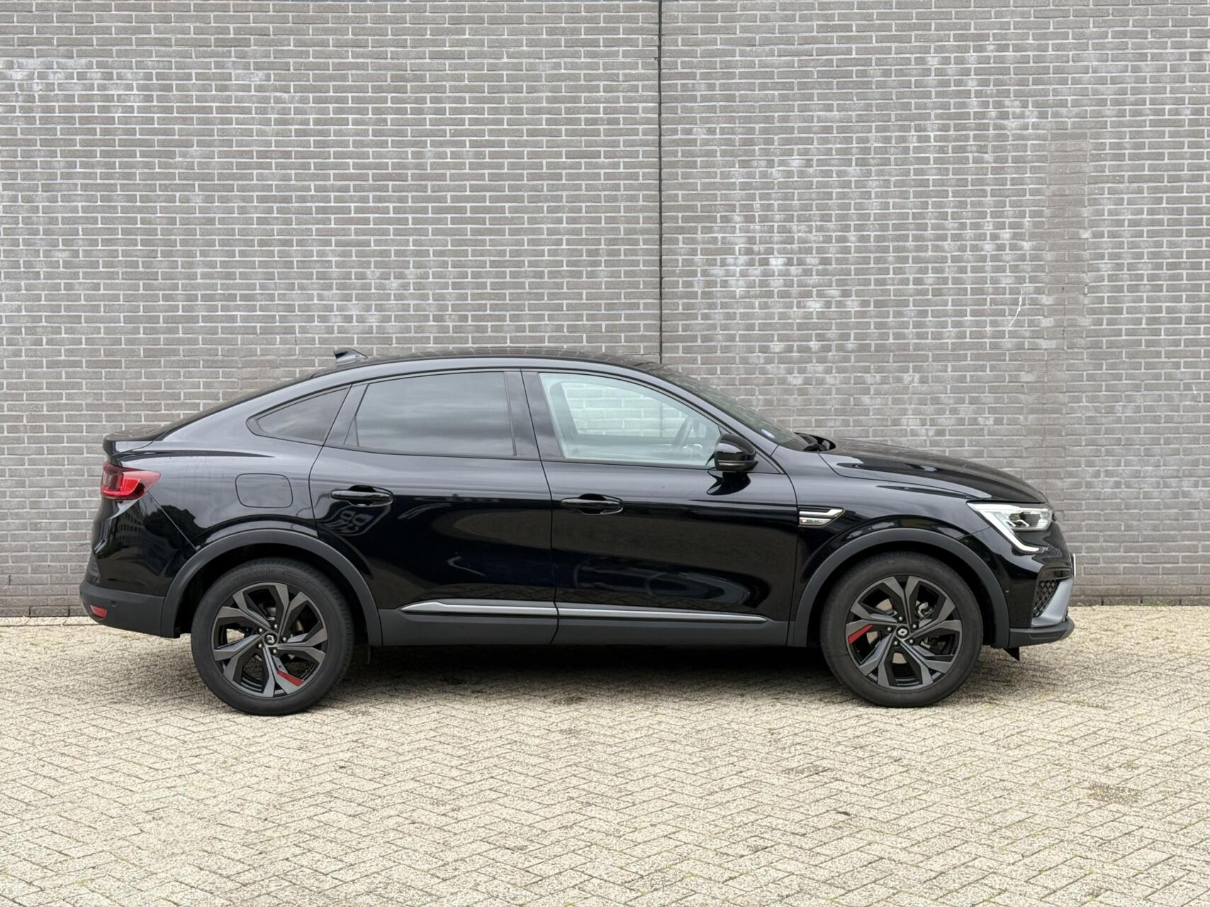 Foto van Renault Arkana