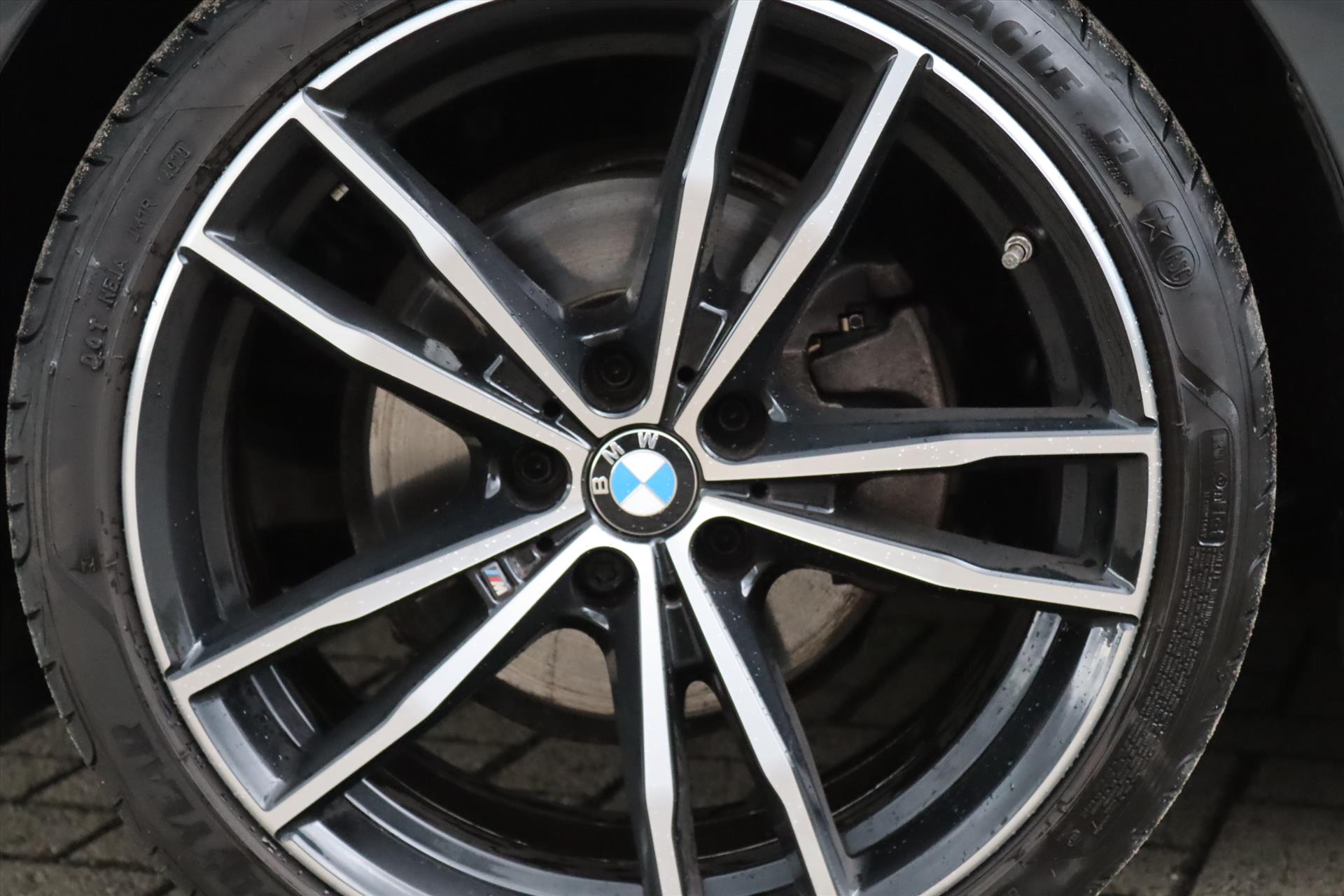 Foto van BMW 320i