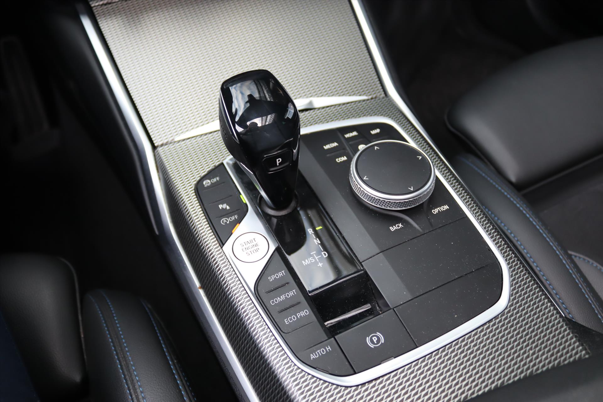 Foto van BMW 320i