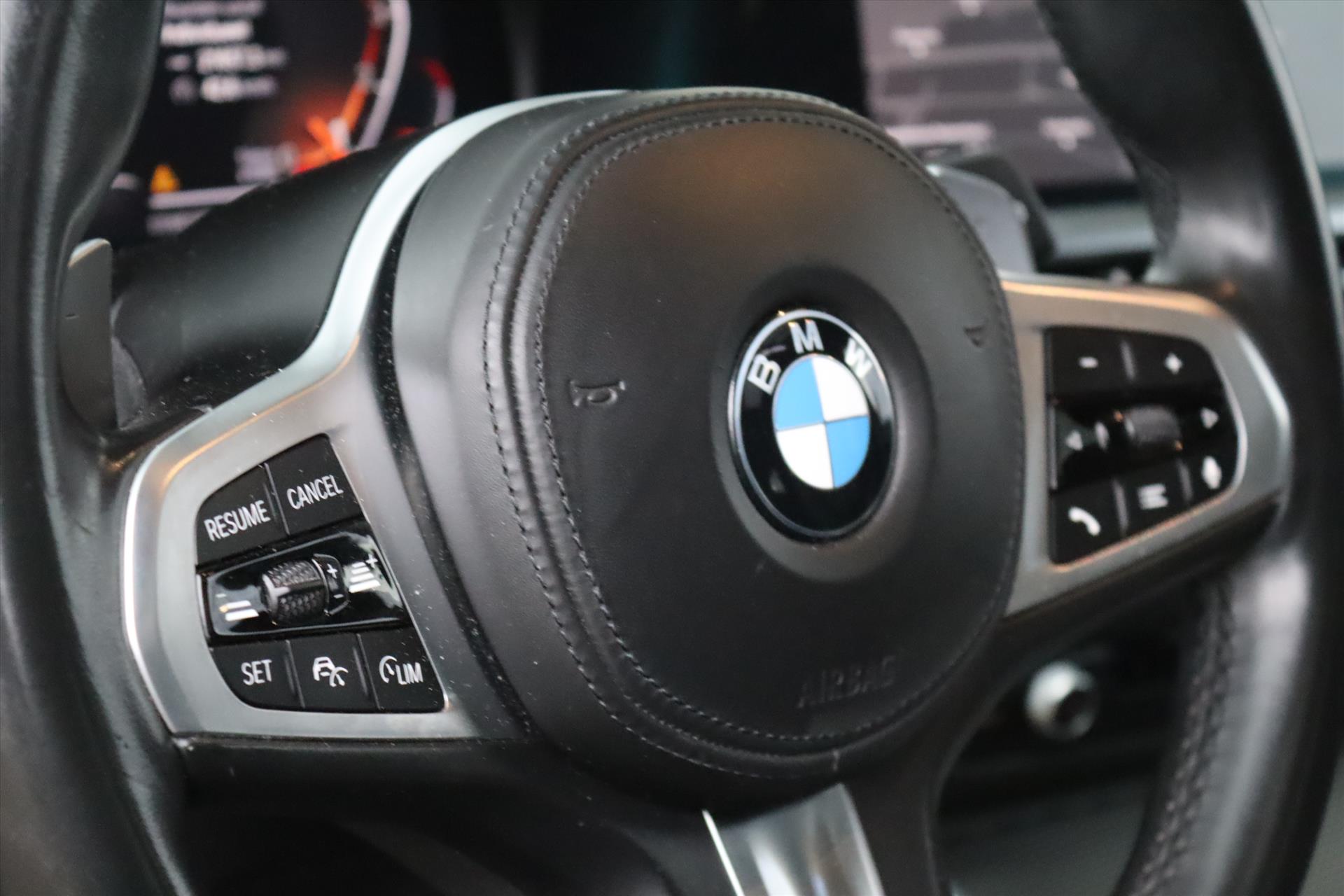 Foto van BMW 320i