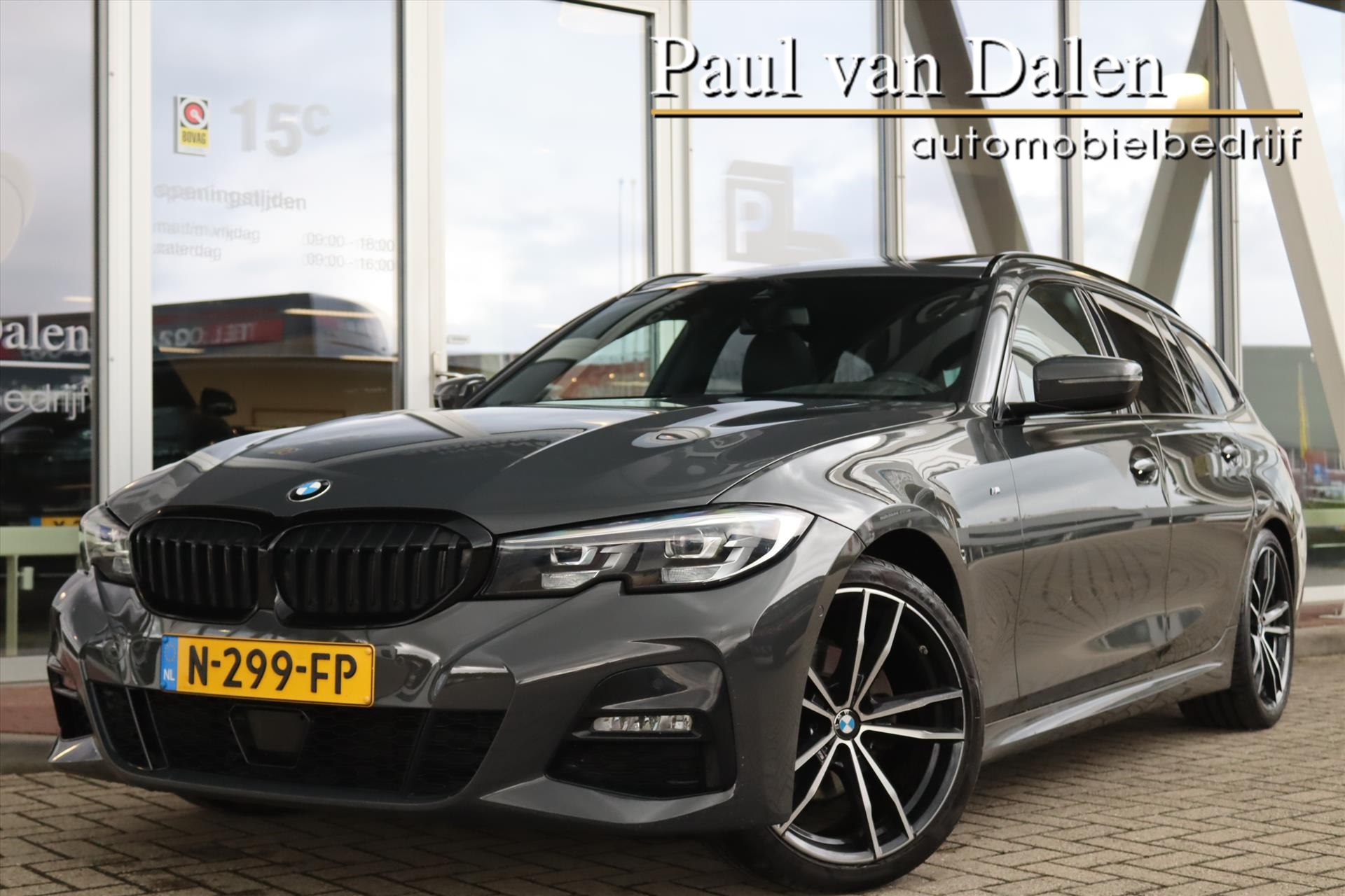 Foto van BMW 320i