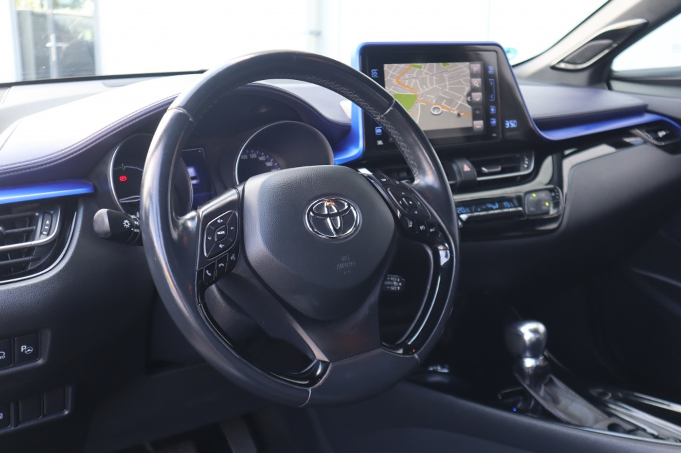Foto van Toyota Toyota C-hr