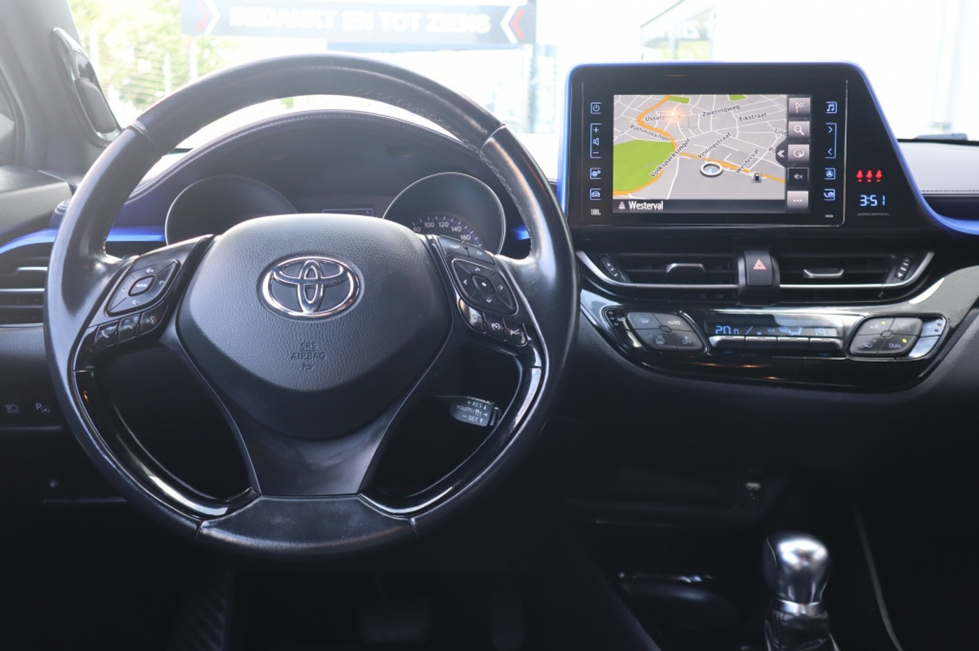 Foto van Toyota Toyota C-hr