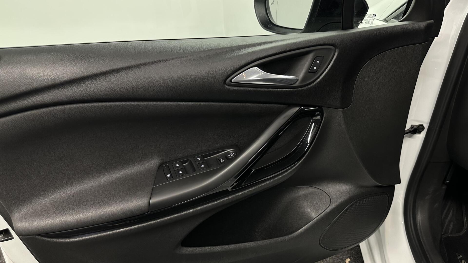 Foto van Opel Astra Sports Tourer