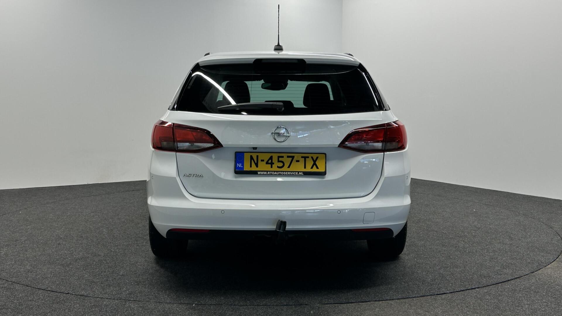 Foto van Opel Astra Sports Tourer