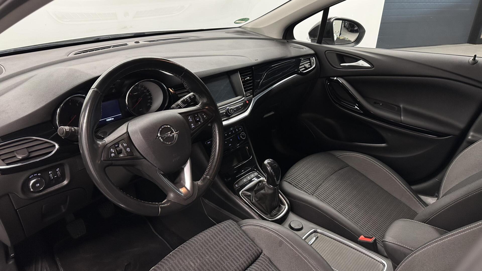 Foto van Opel Astra Sports Tourer