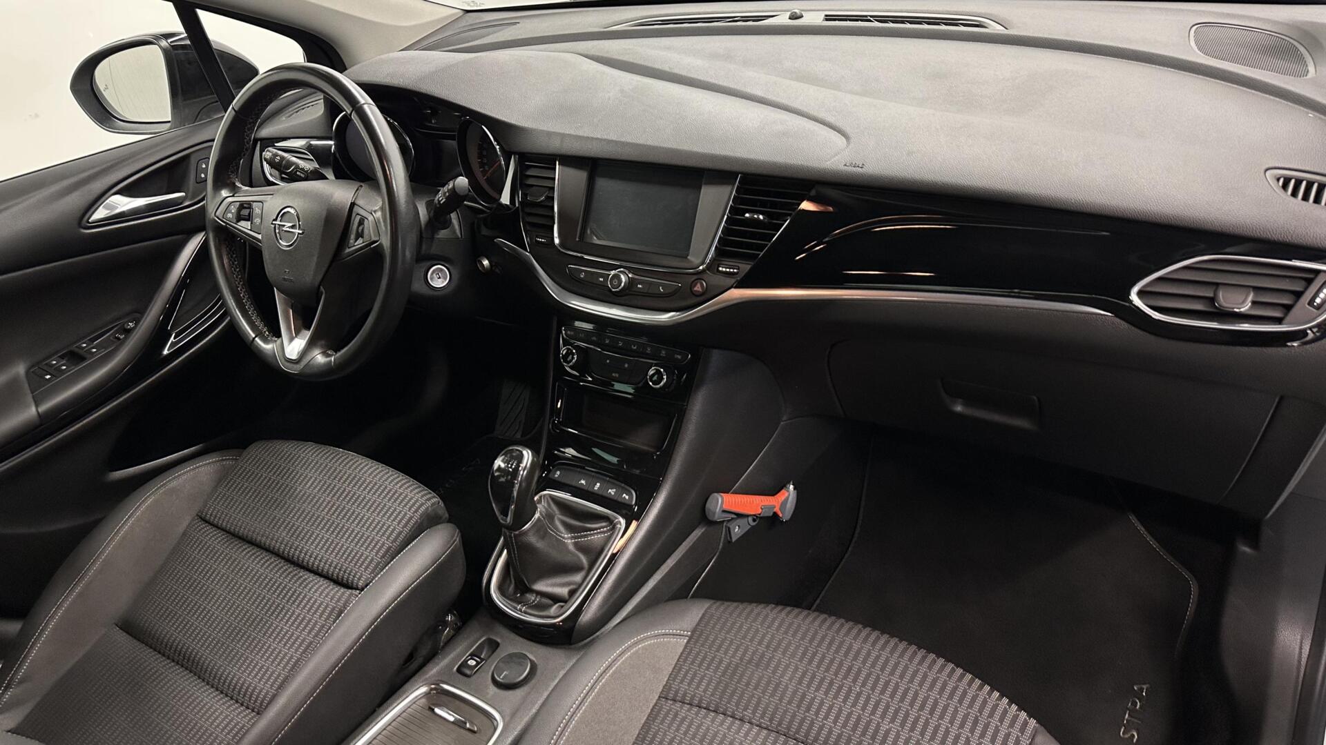 Foto van Opel Astra Sports Tourer