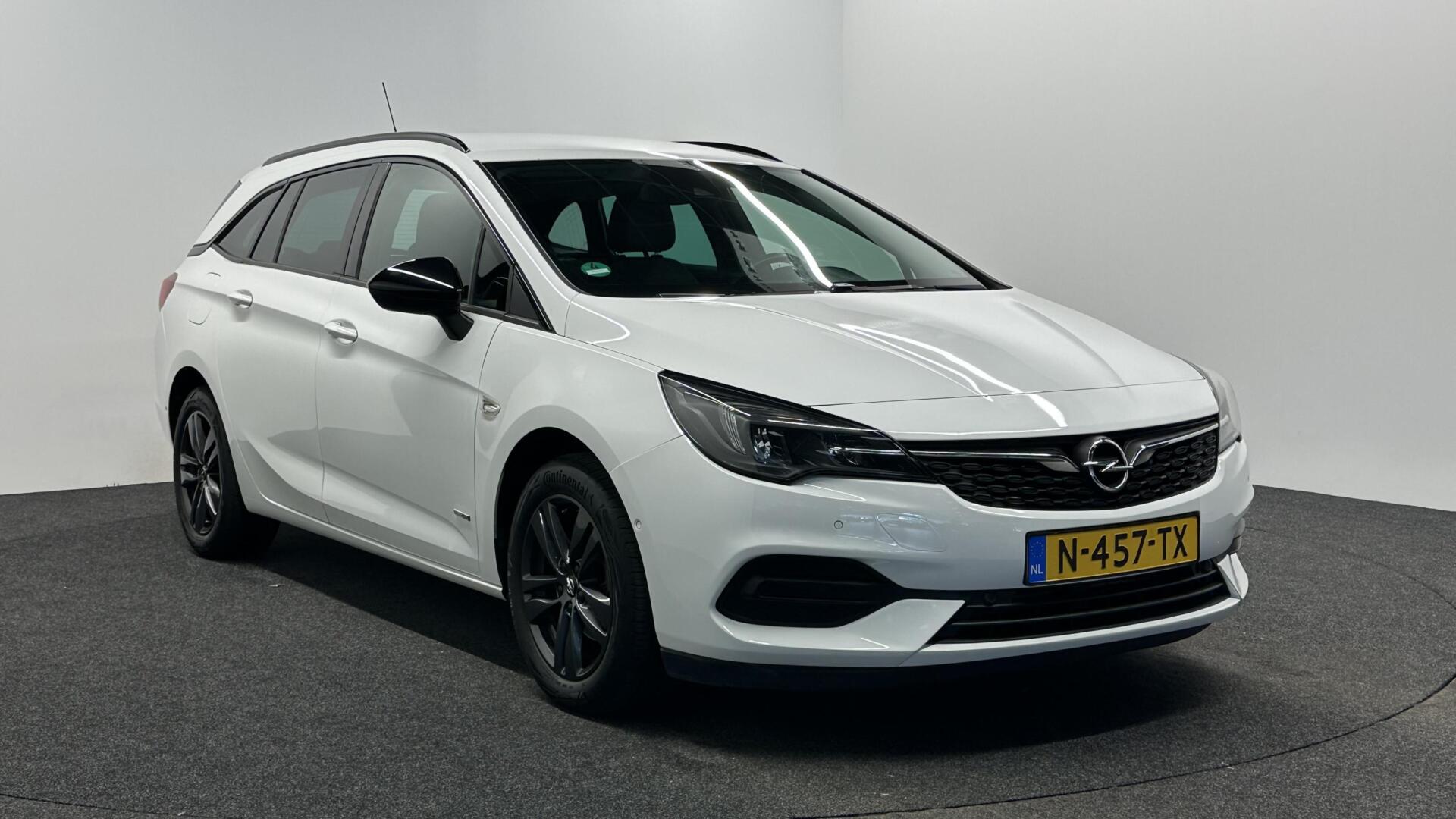 Foto van Opel Astra Sports Tourer