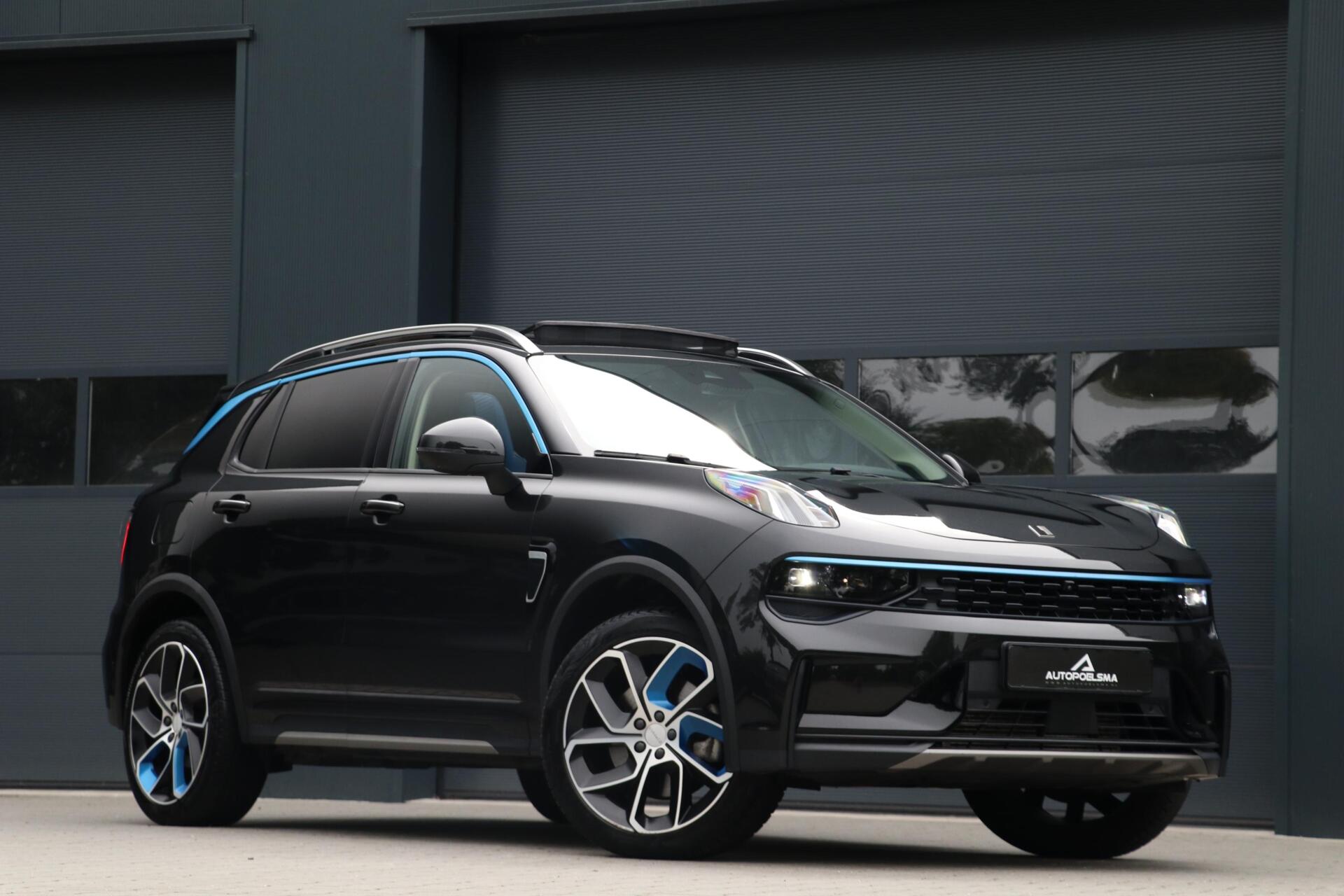 Lynk&co LYNK & Co 01 1.5 Plugin AdaptiveCruise 360View MemoryZetels Panodak AppleCarplay Blindspot PrivacyGlass 106000KM BJ2021 2021 - voorkant