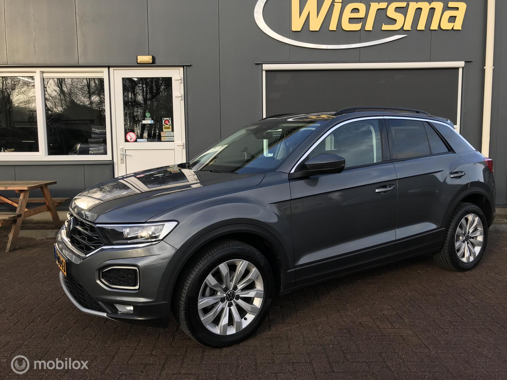 Volkswagen T-roc 1.0 TSI Style panoramadak, camera 2021 - voorkant