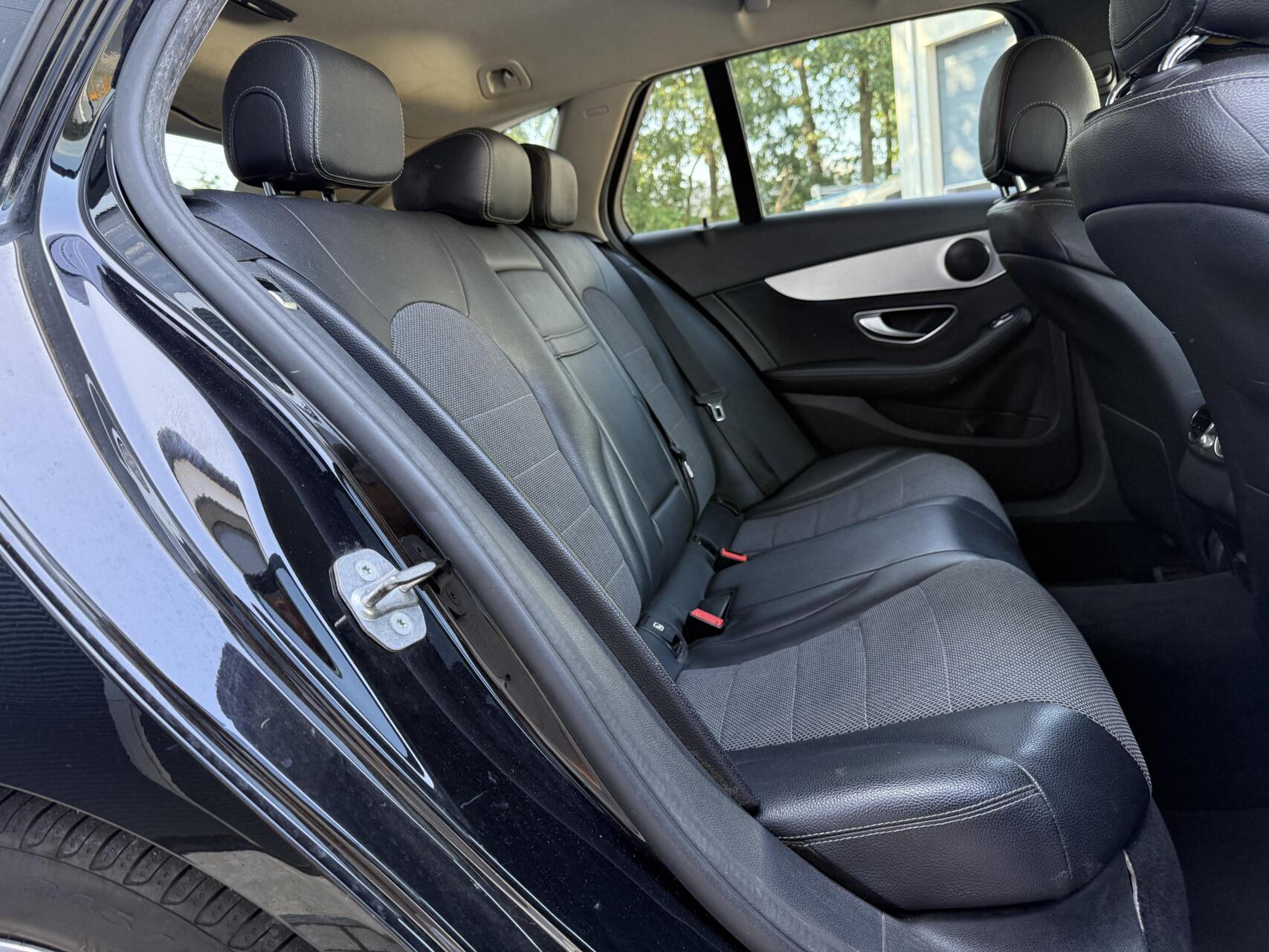 Foto van Mercedes-Benz C 350 E