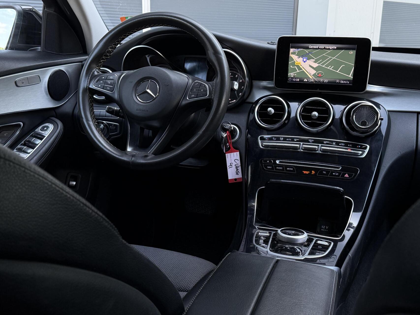 Foto van Mercedes-Benz C 350 E