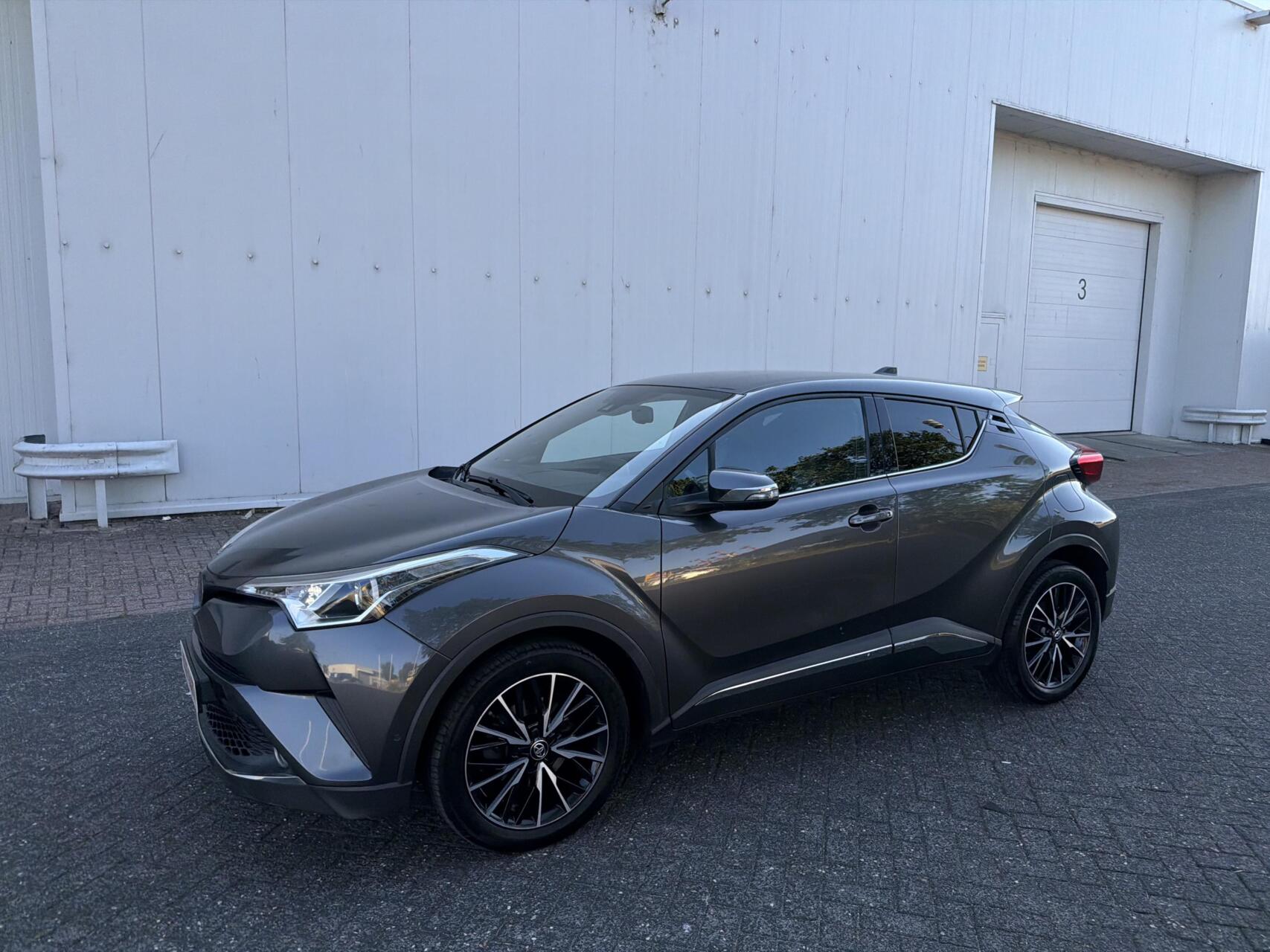 Foto van Toyota Toyota C-hr
