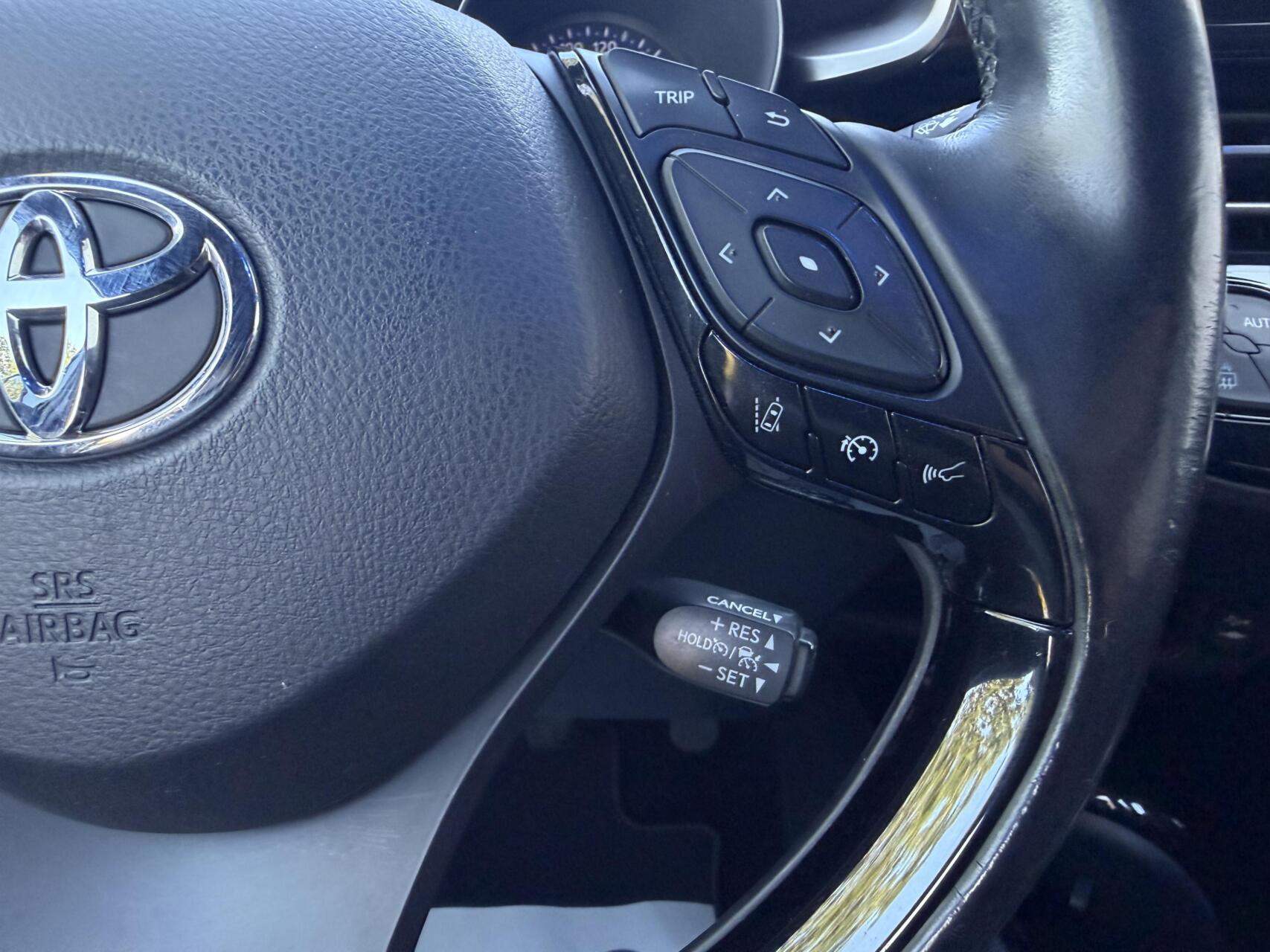 Foto van Toyota Toyota C-hr