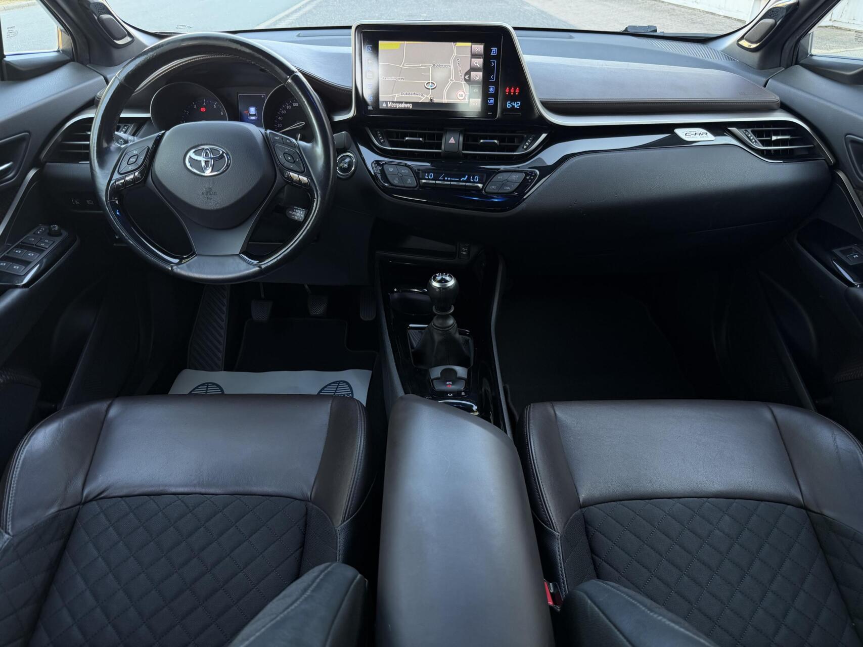 Foto van Toyota Toyota C-hr