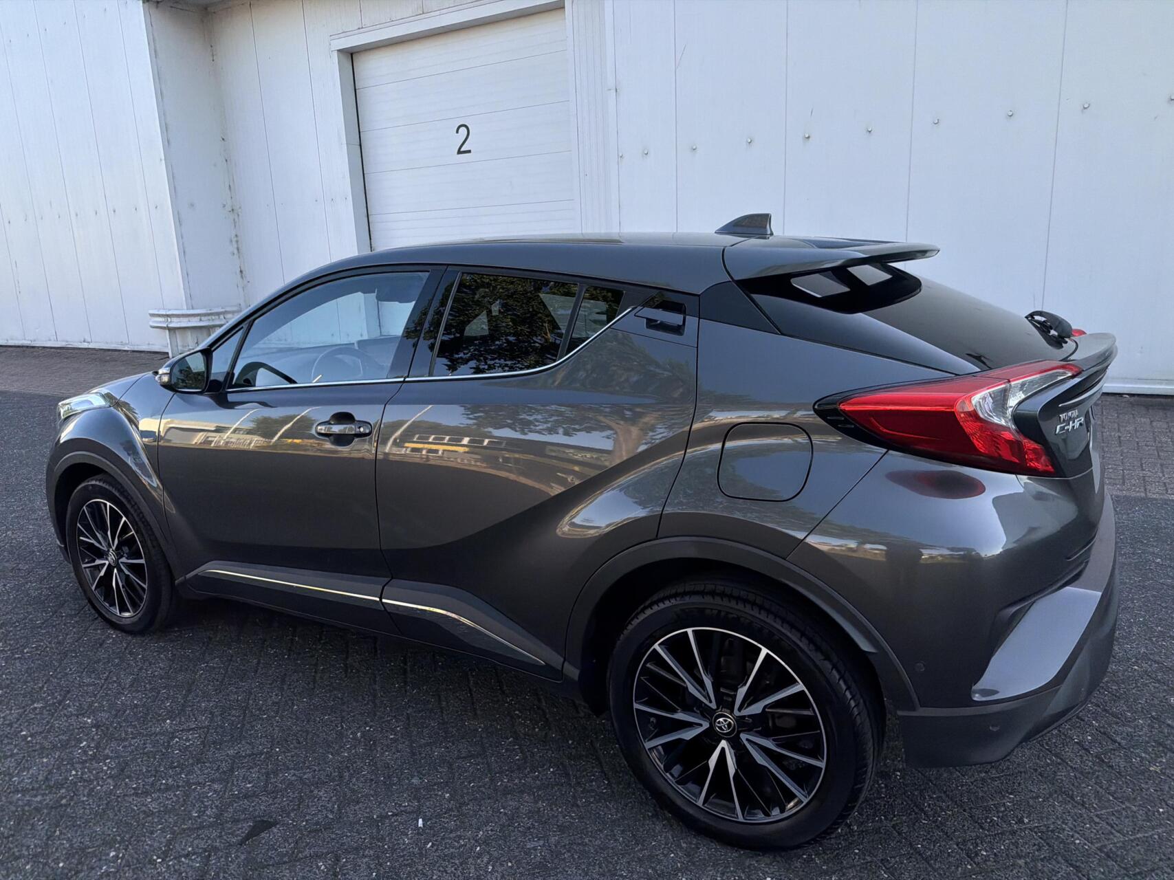 Foto van Toyota Toyota C-hr