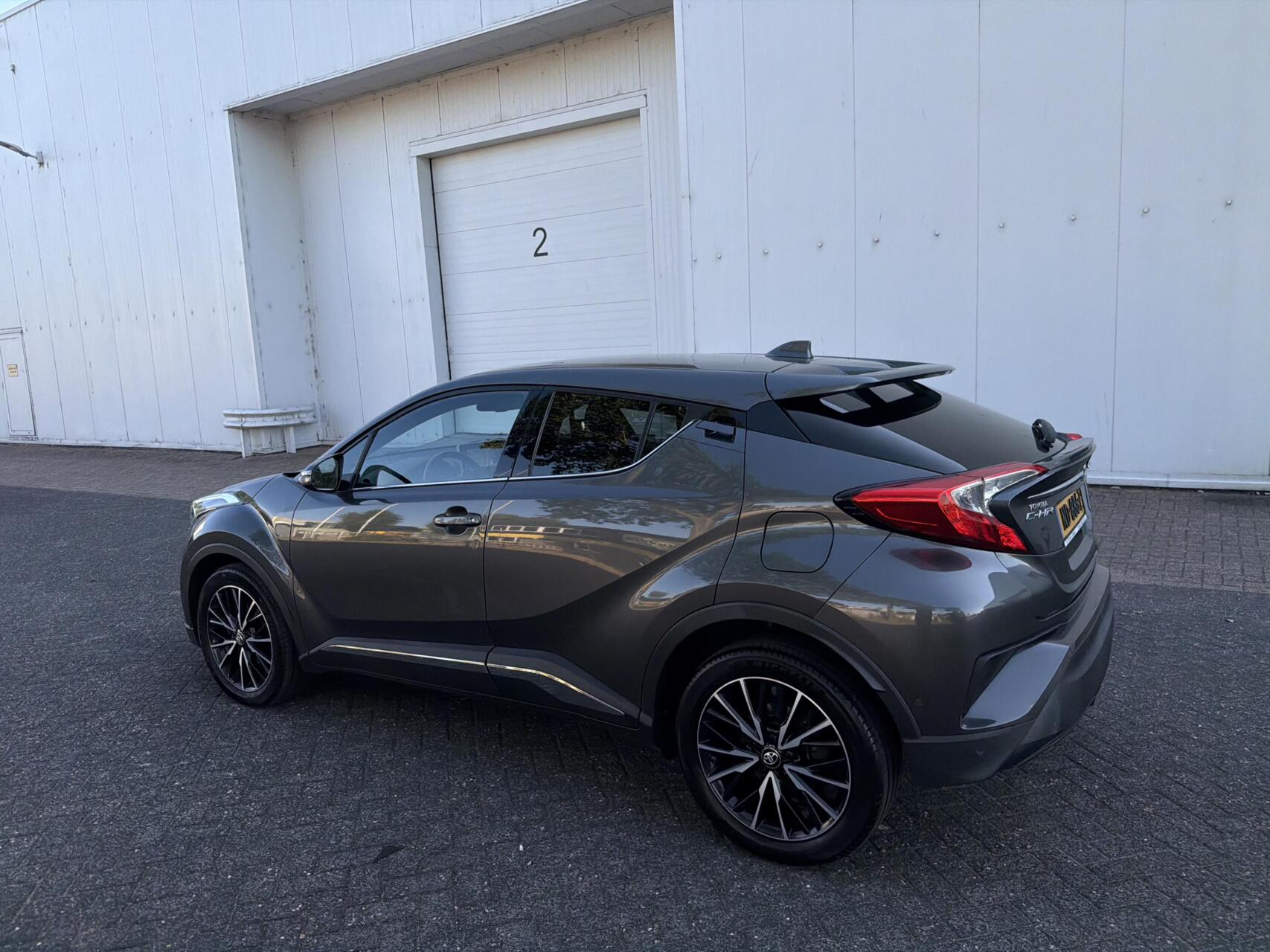 Foto van Toyota Toyota C-hr