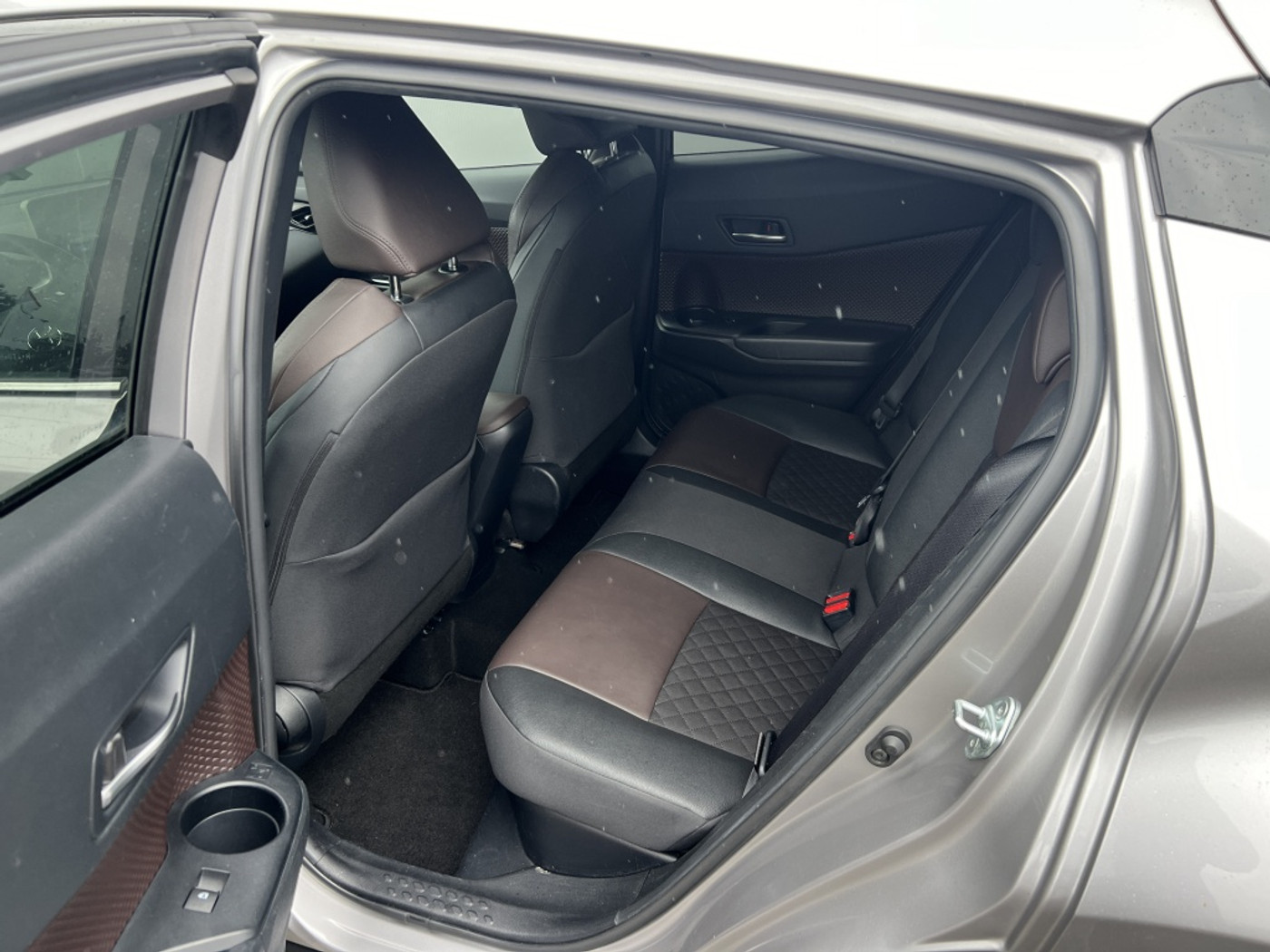 Foto van Toyota Toyota C-hr