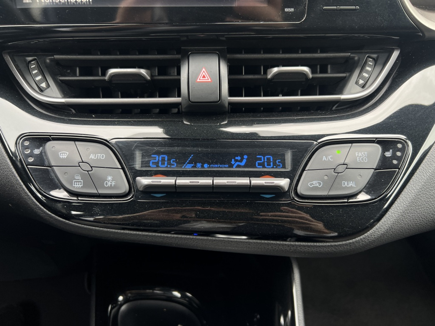 Foto van Toyota Toyota C-hr