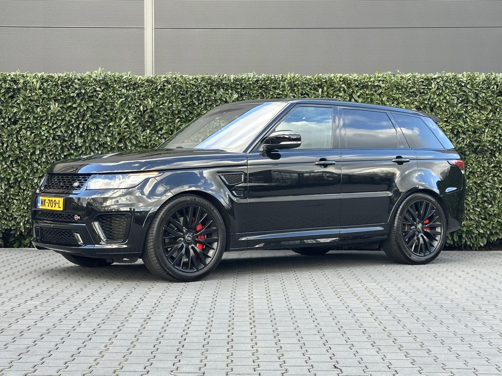 Land Rover Range Rover Sport 5.0 V8 Supercharged SVR, PANORAMADAK, MERIDIAN, CARBON, LEDER, ALCANTARA HEMEL, NAVI, LANE, CRUISE CONTROL, CLIMATE CONTROL, BLIND SPOT, 360 CAMERA, STOEL/STUURVERWARMING, ACHTERBANK VERWARMD, LICHTMETAAL 22" 2016 - voorkant