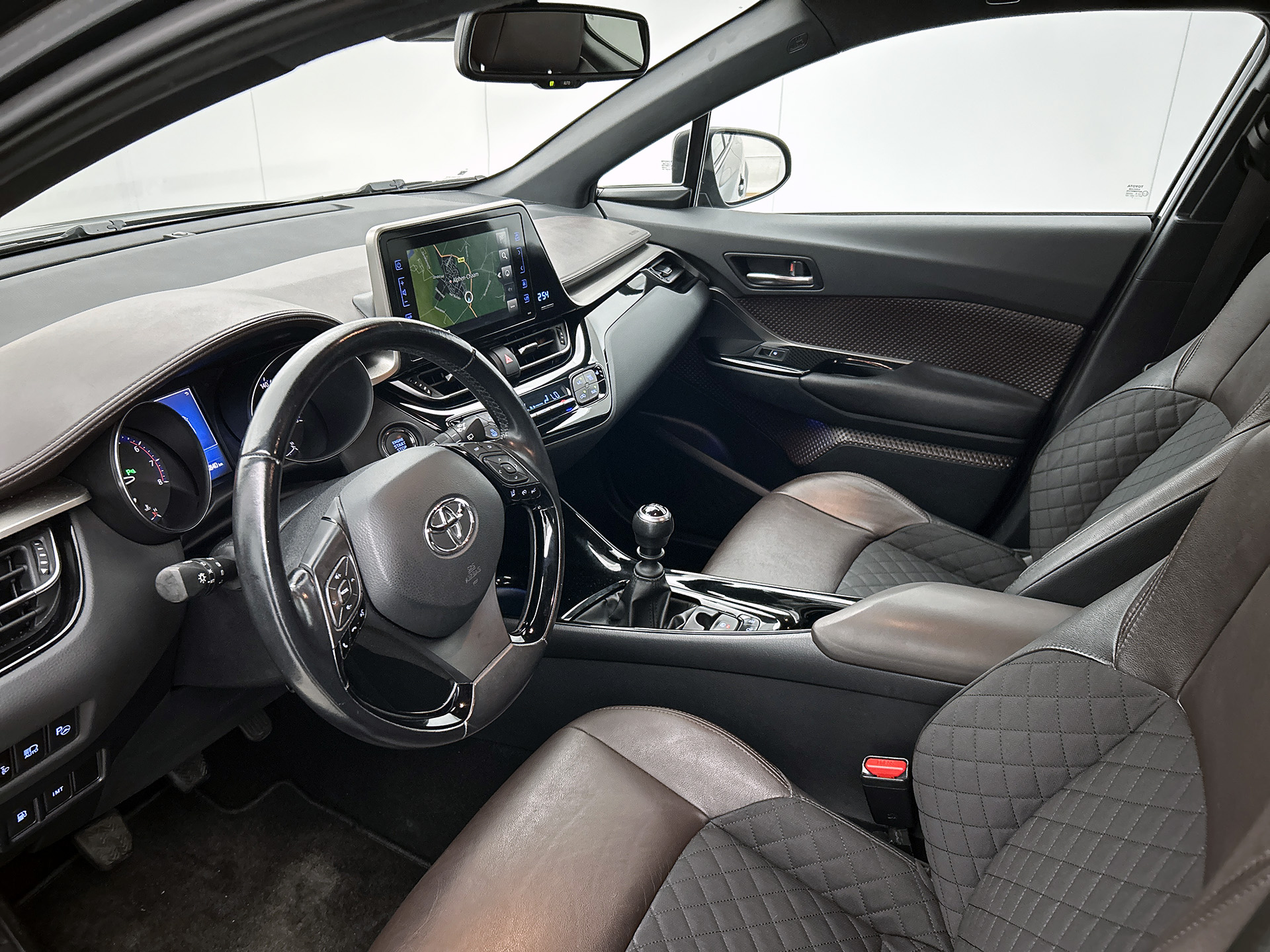 Foto van Toyota Toyota C-hr