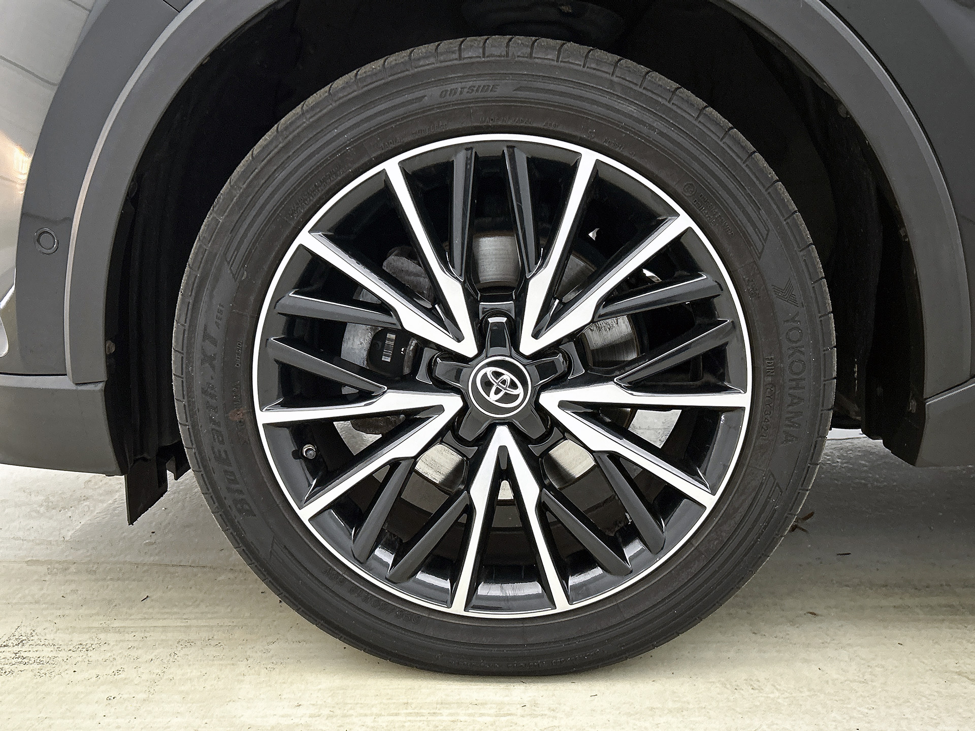 Foto van Toyota Toyota C-hr