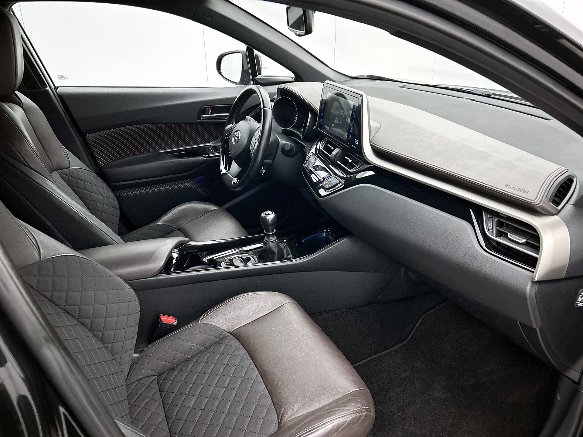 Foto van Toyota Toyota C-hr
