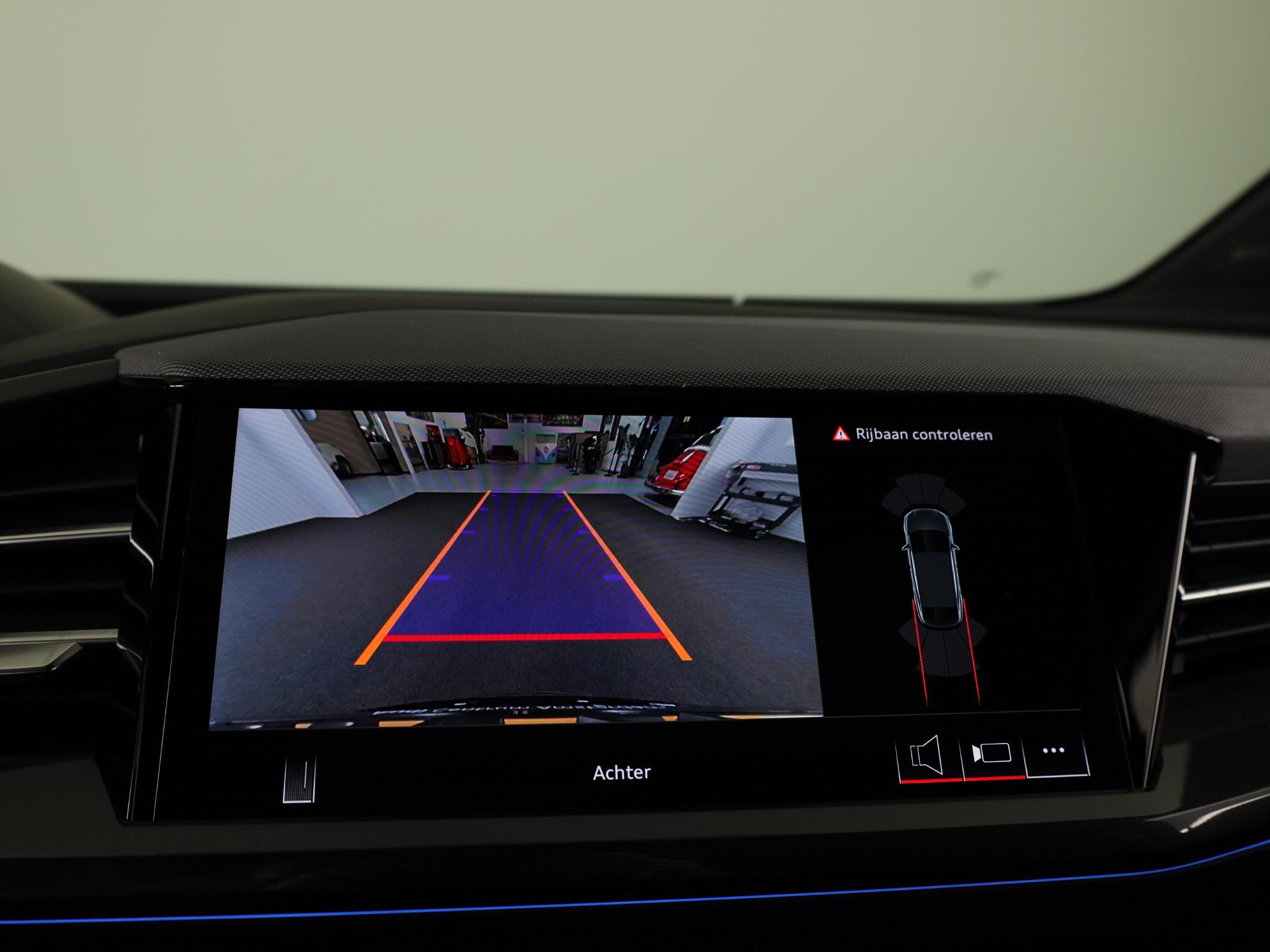 Foto van Audi Q4 Sportback E-tron