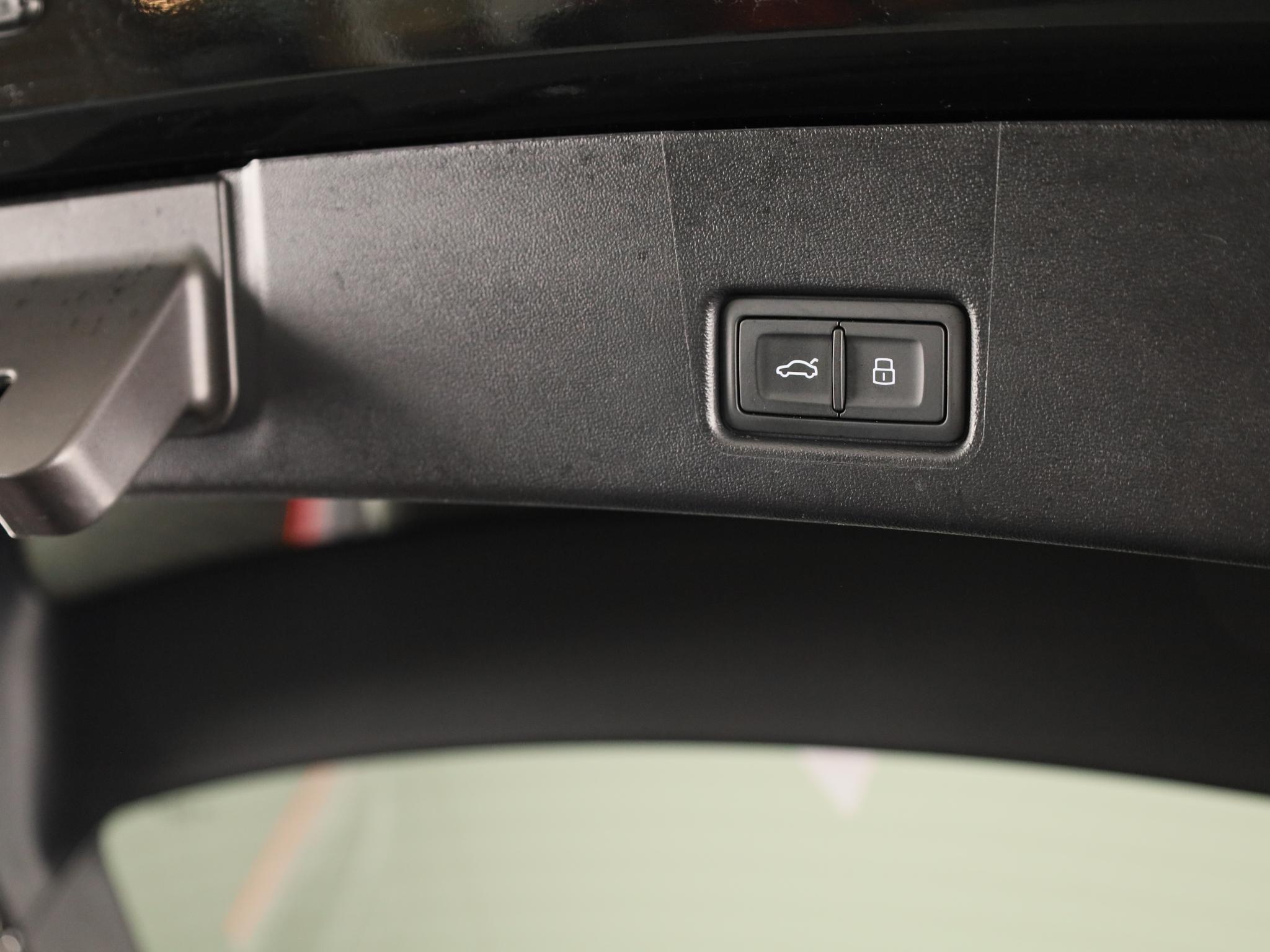 Foto van Audi Q4 Sportback E-tron