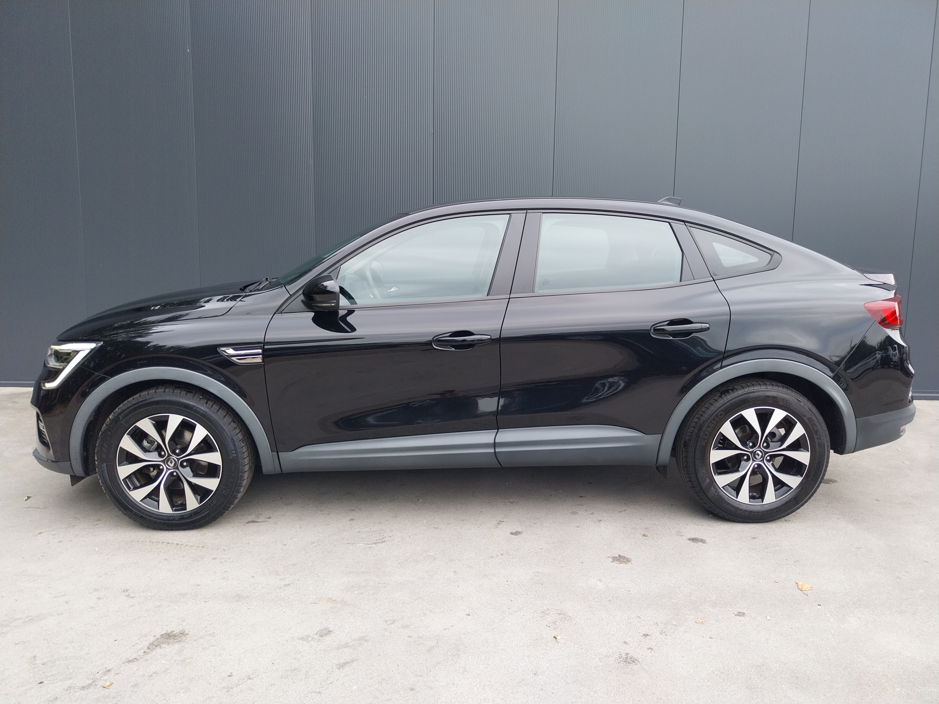 Foto van Renault Arkana E-tech