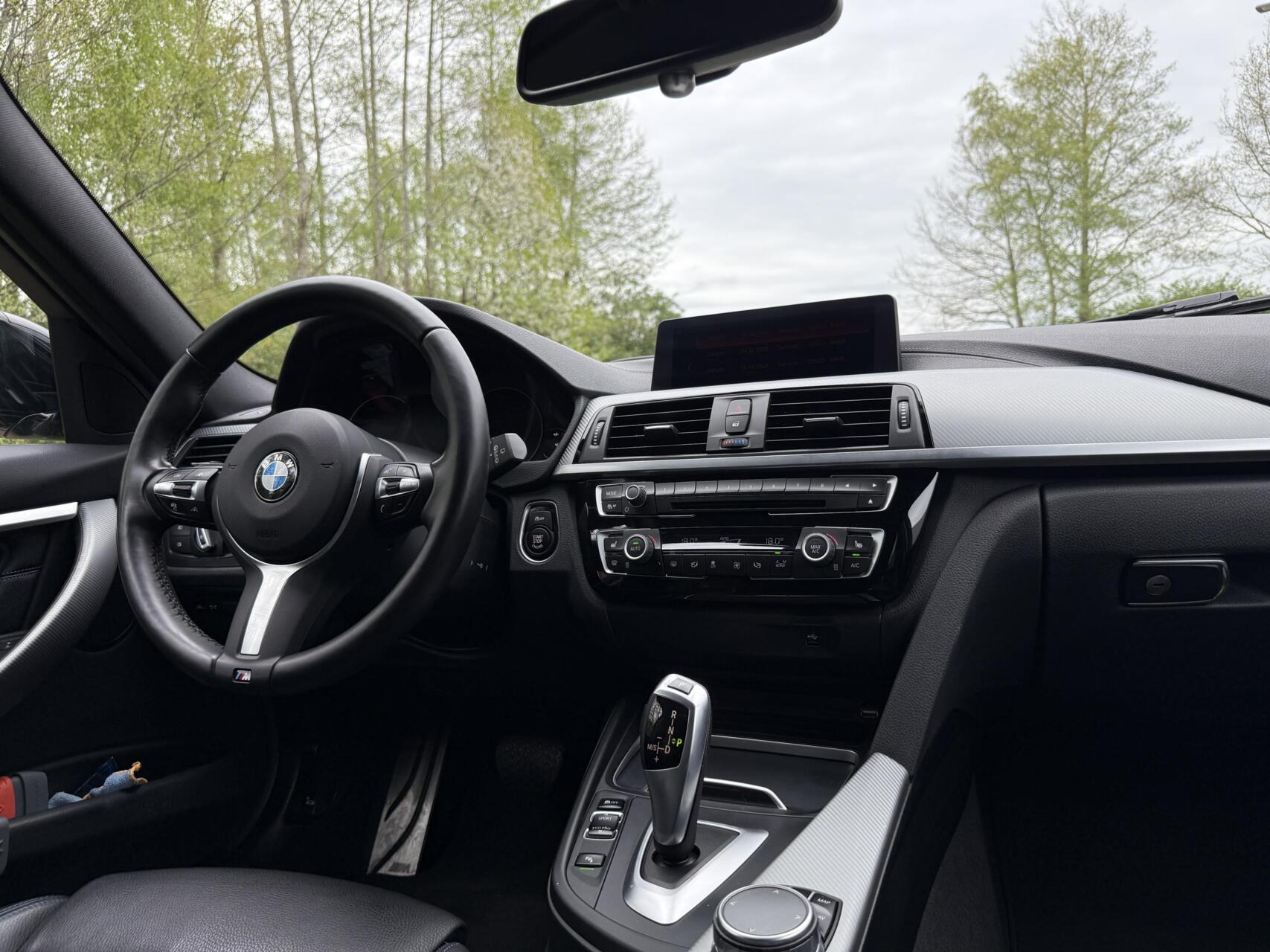 Foto van BMW 320i