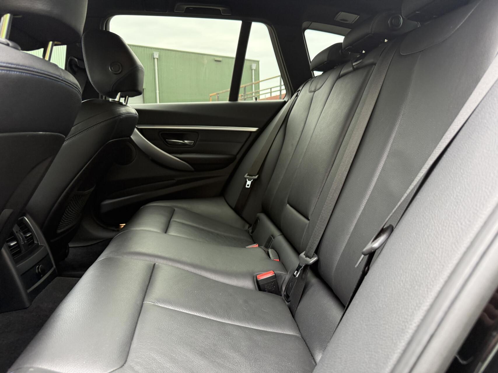 Foto van BMW 320i