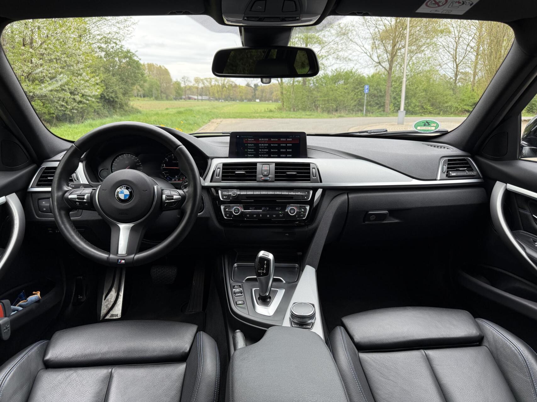 Foto van BMW 320i