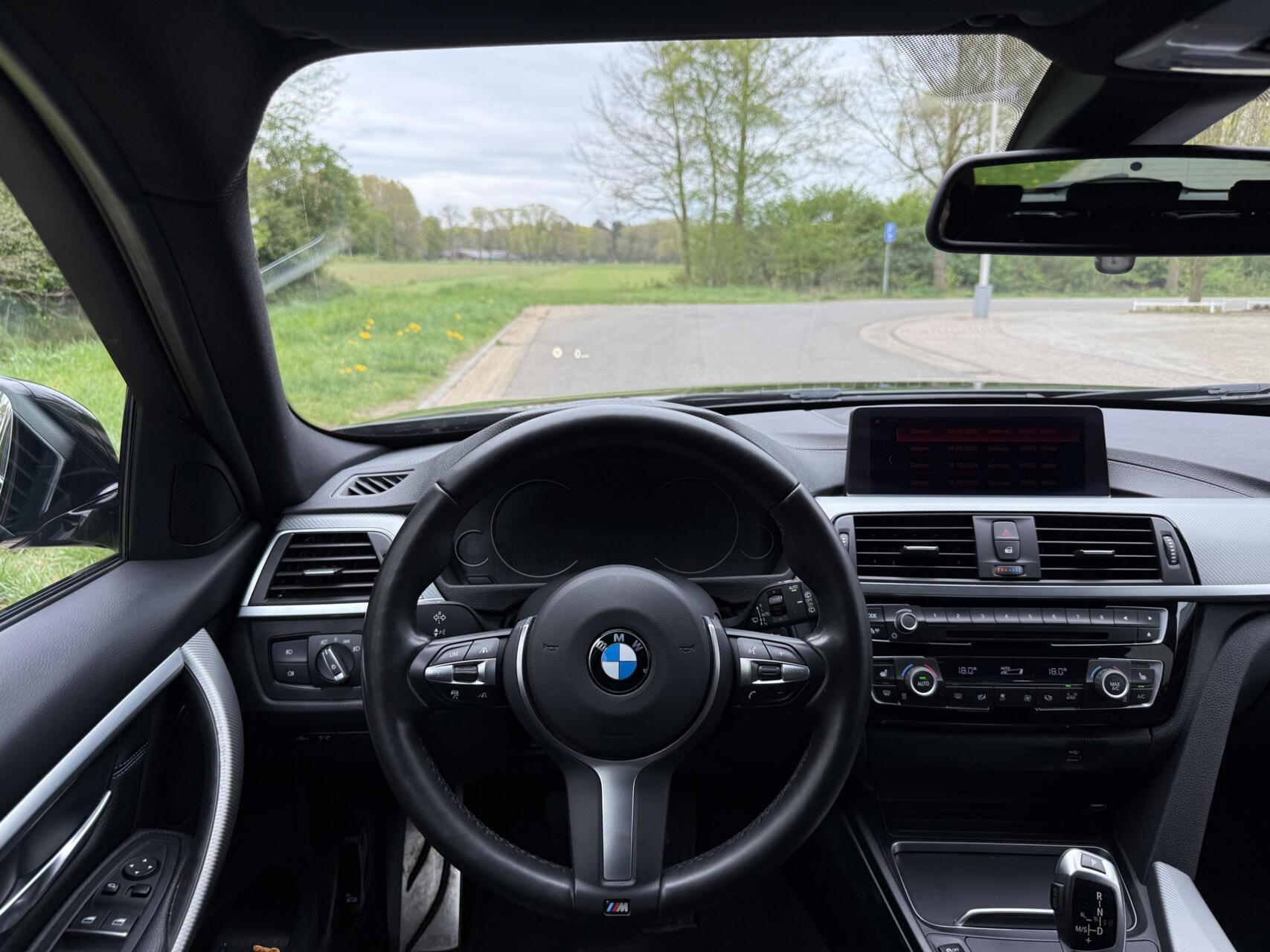 Foto van BMW 320i