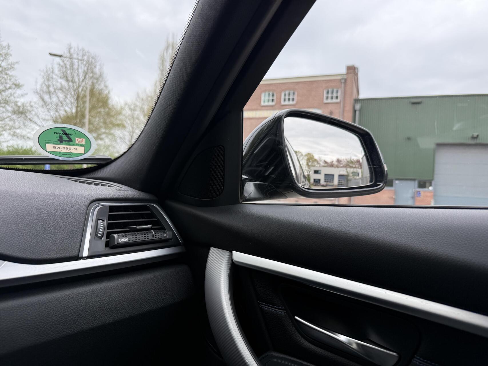 Foto van BMW 320i